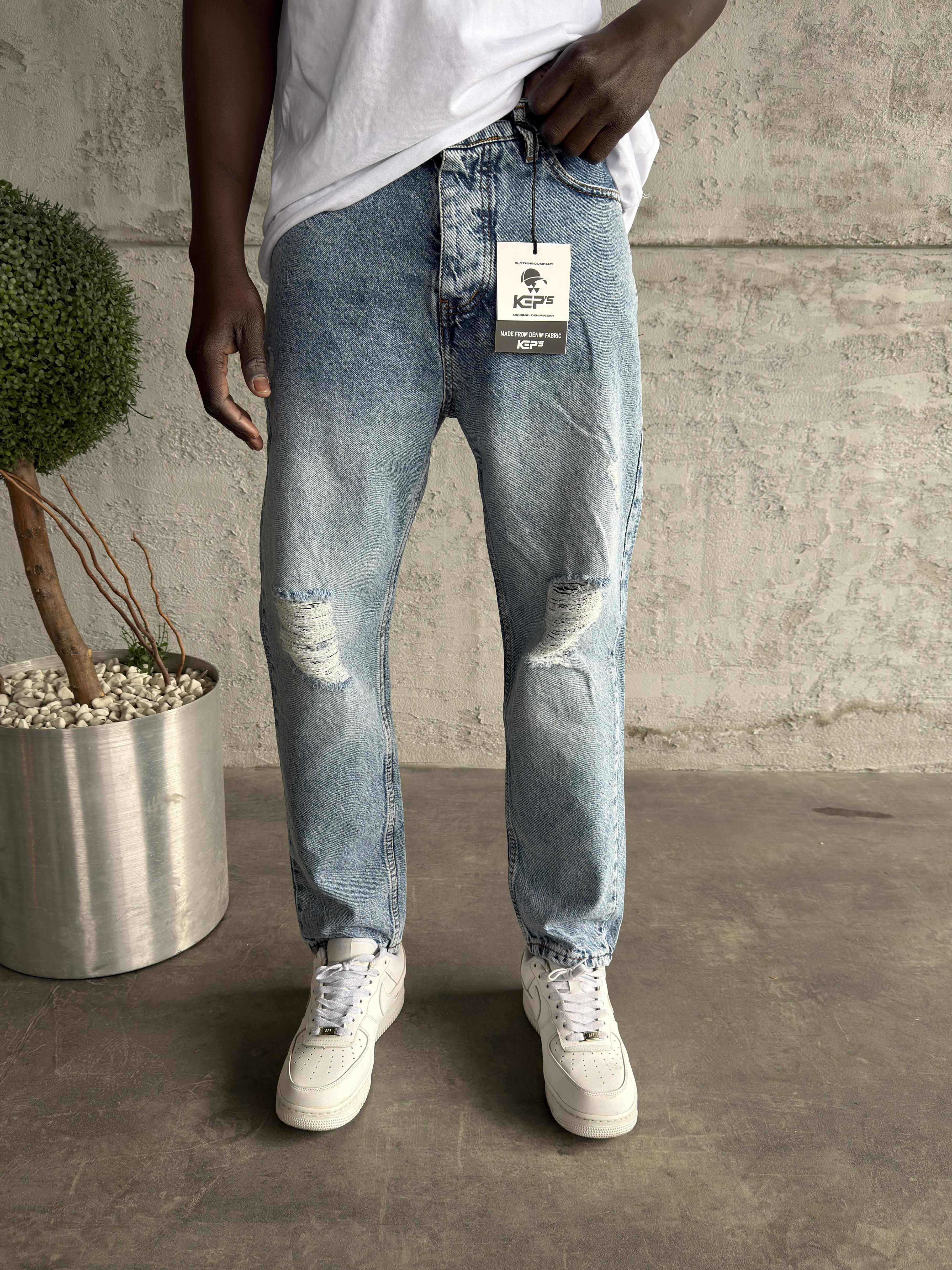 Mavi Taşlamalı Diz Yırtık Boyfriend Jean