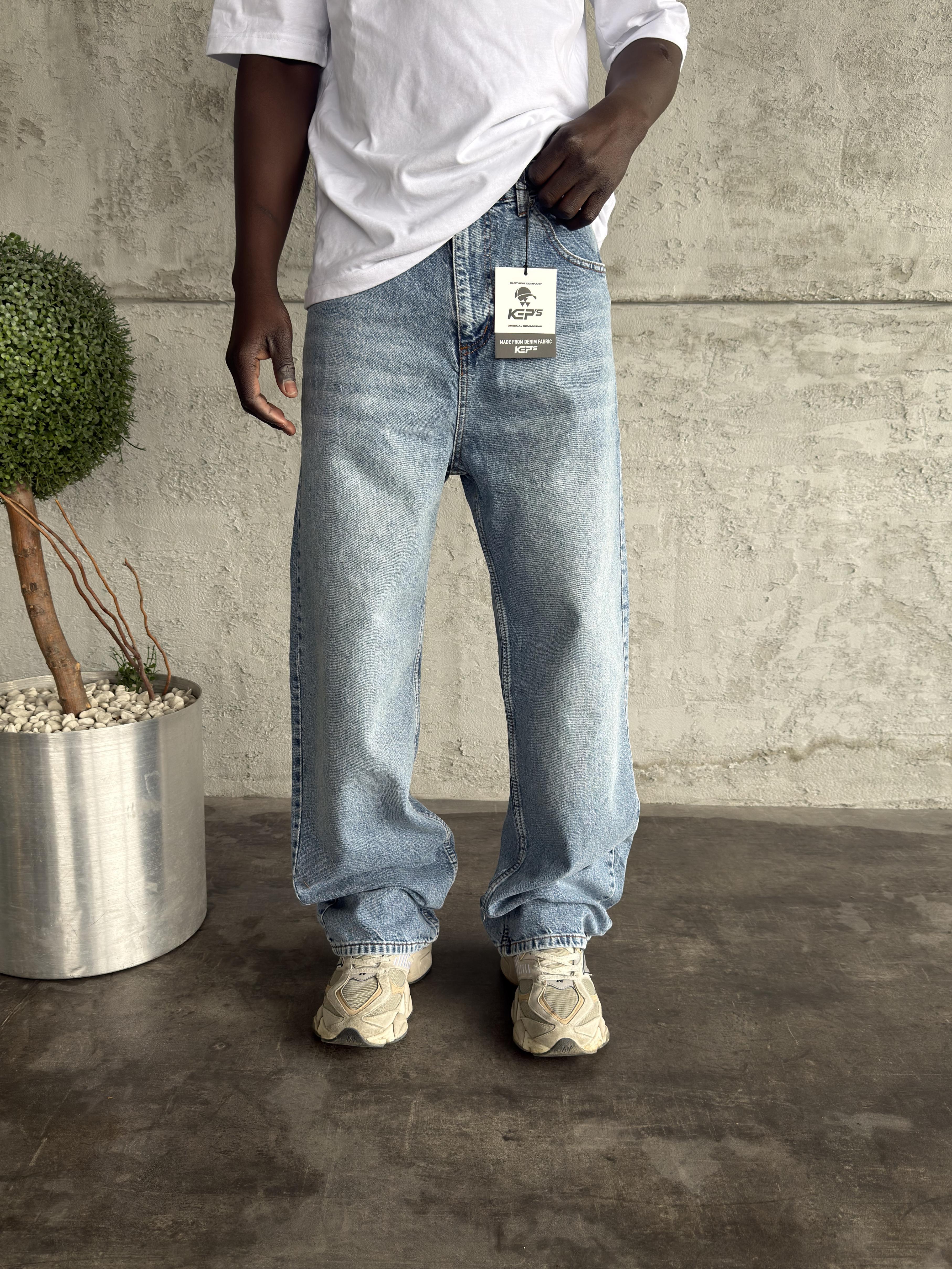 Mavi Taşlamalı Relax Baggy Jean