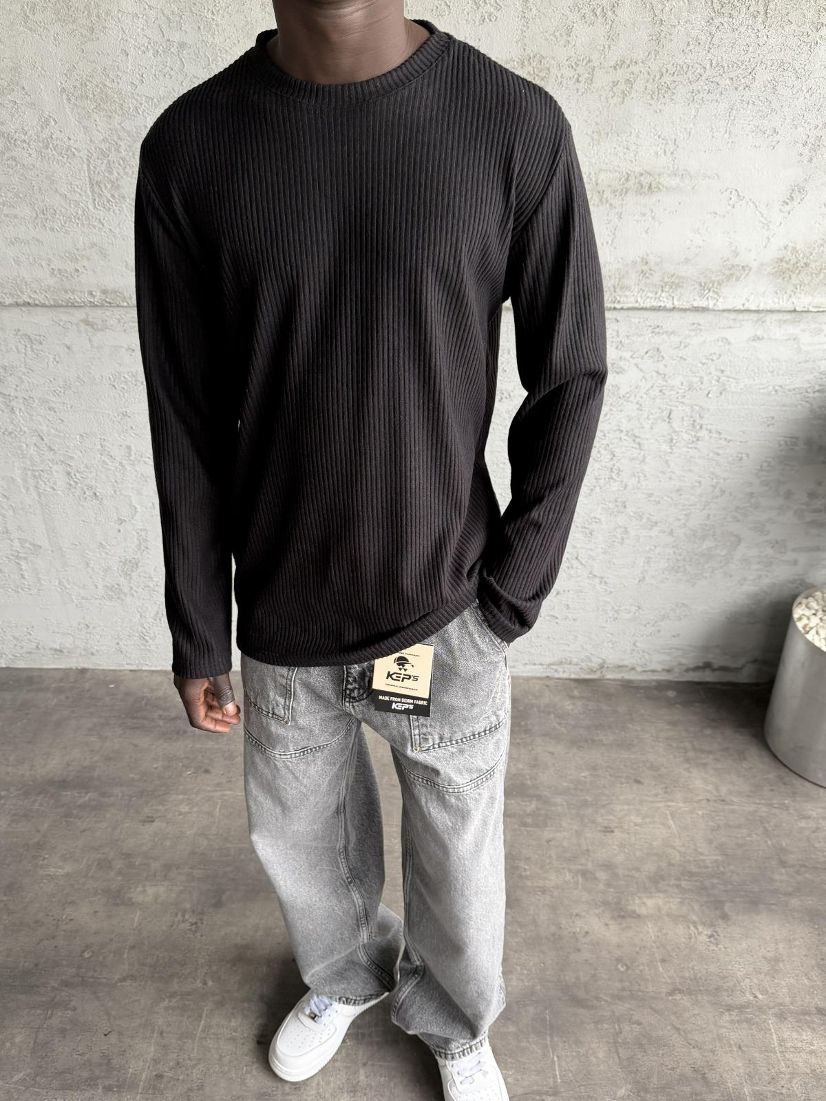 Siyah Fitilli Basic Sweatshirt