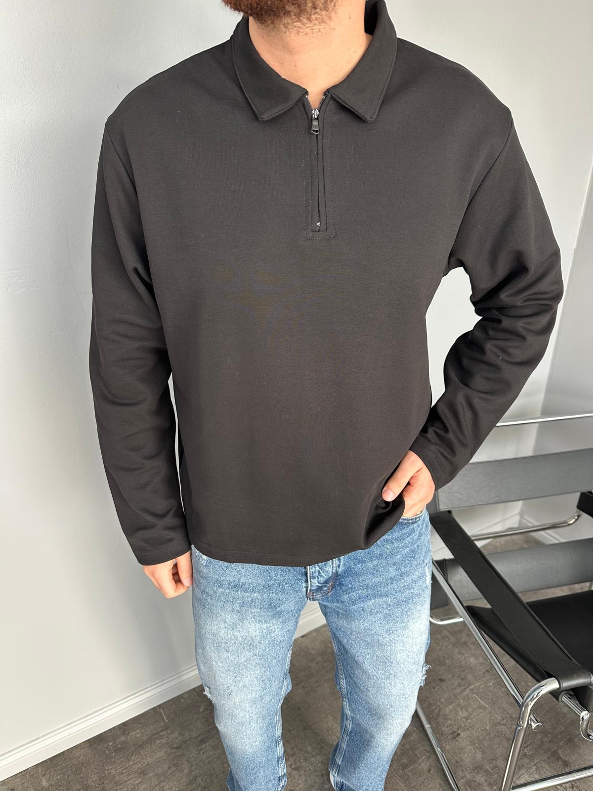 Siyah Polo Yaka Fermuarlı Sweatshirt