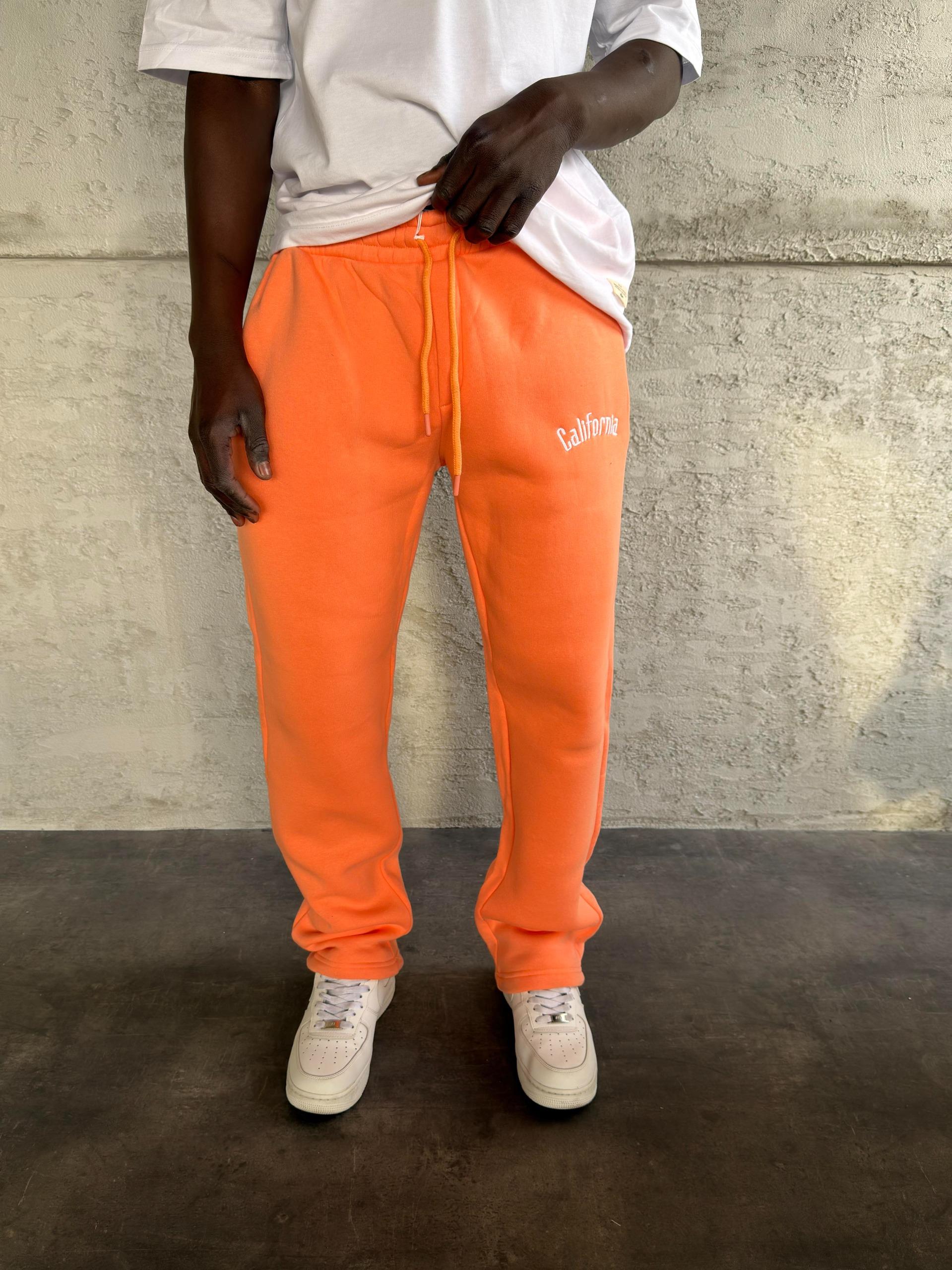 Turuncu Yazı Detaylı Eşofman