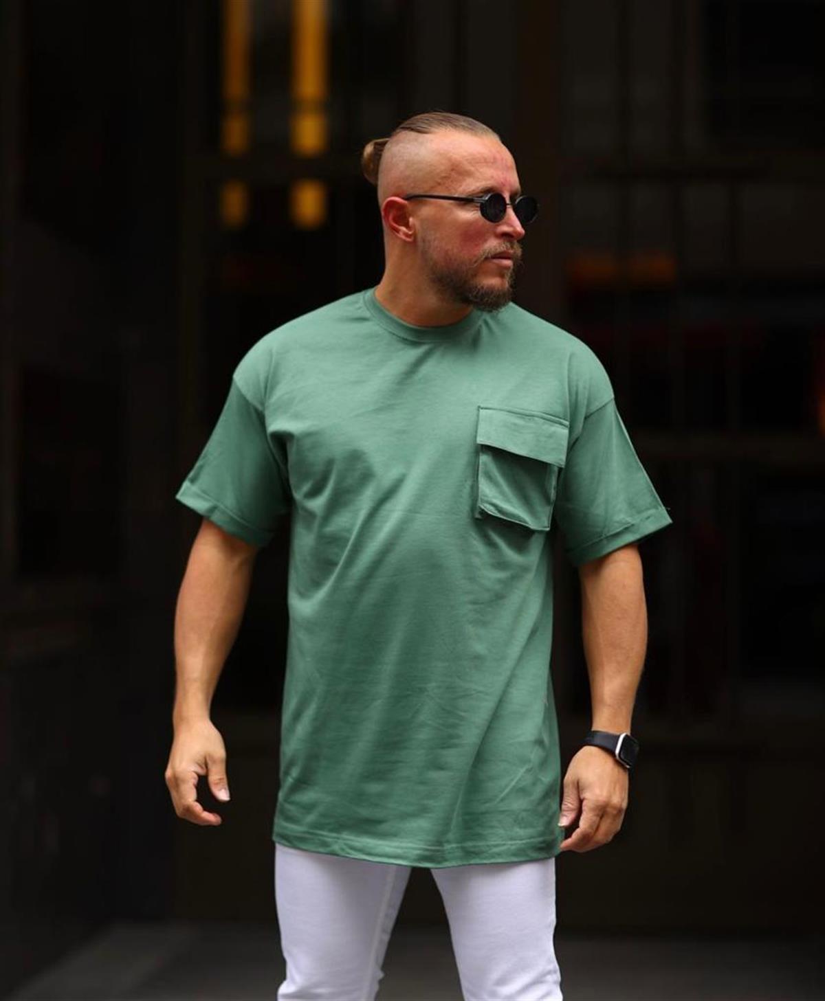 Yeşil Cep Detaylı Oversize T-Shirt
