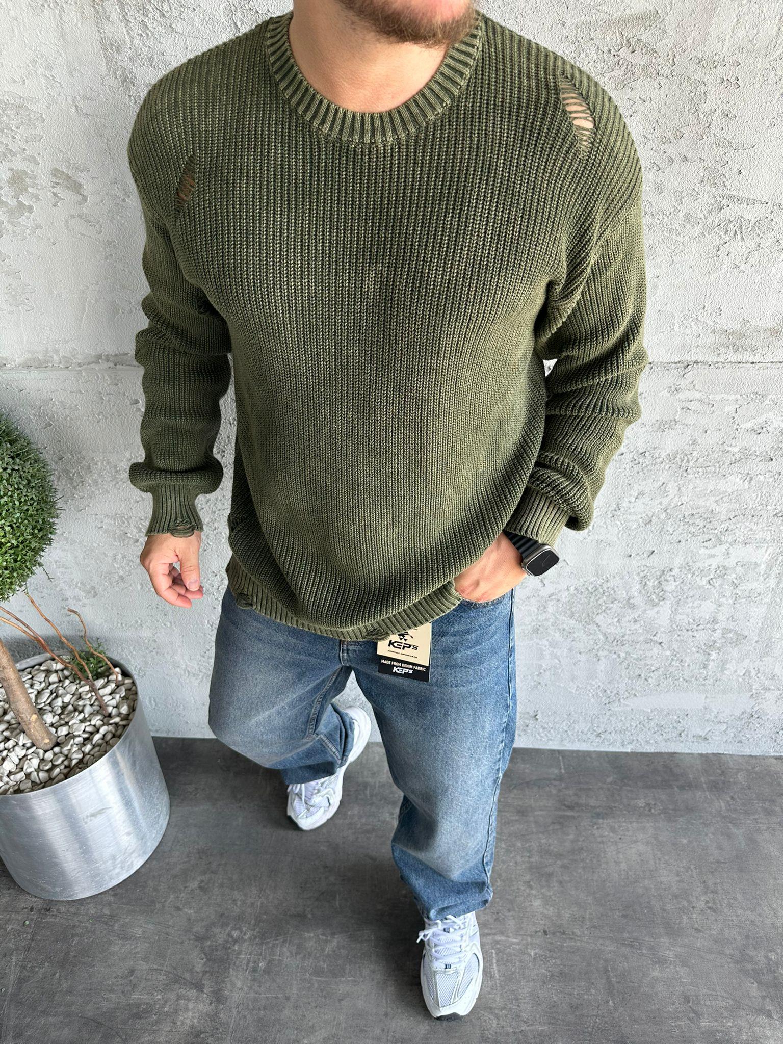 Yeşil Yıkamalı Yırtık Detaylı Kazak