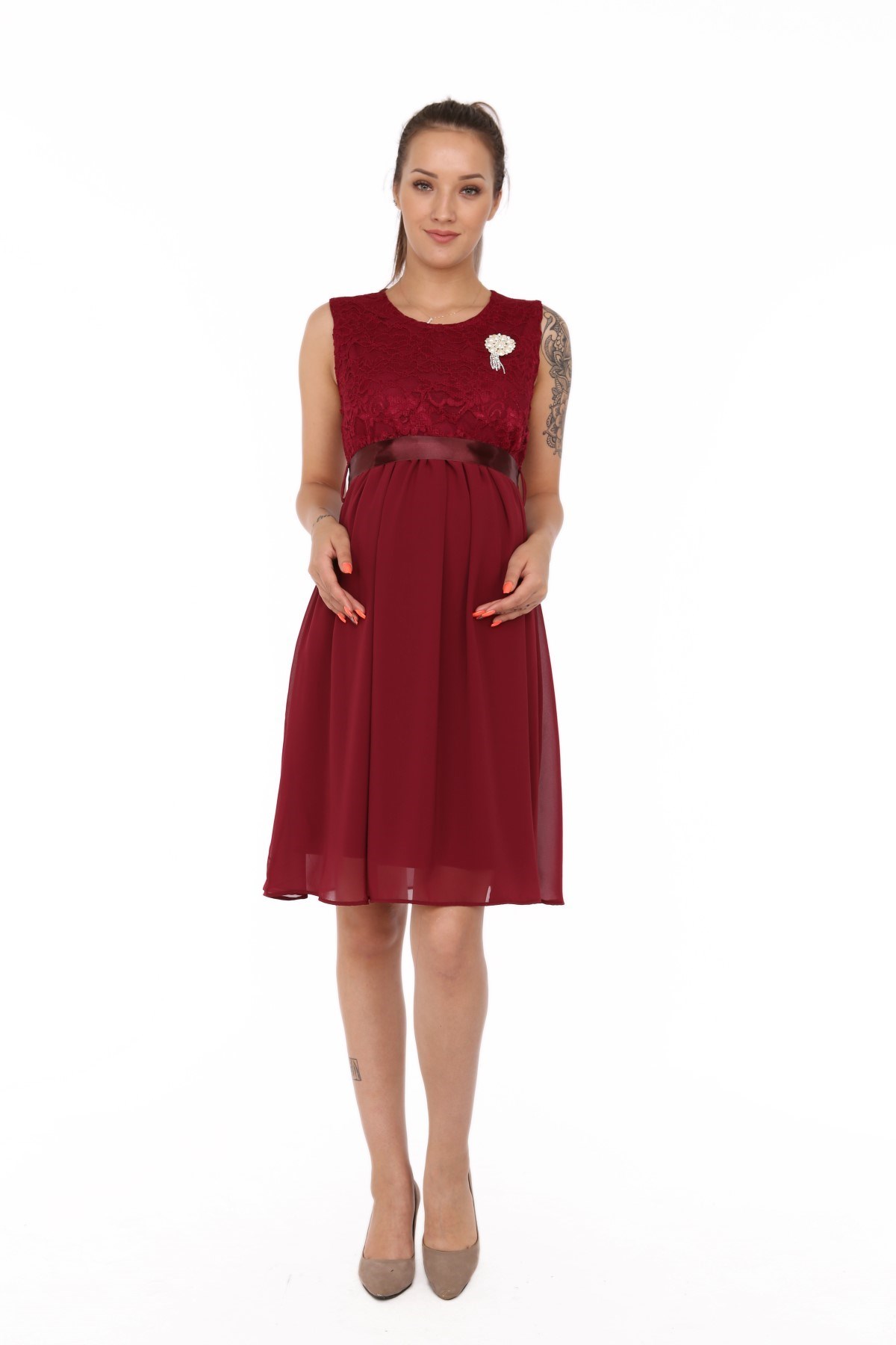 Gör-Sin Yaka Detaylı Dantelli Sıfır Kol Babyshower Hamile Elbisesi Bordo
