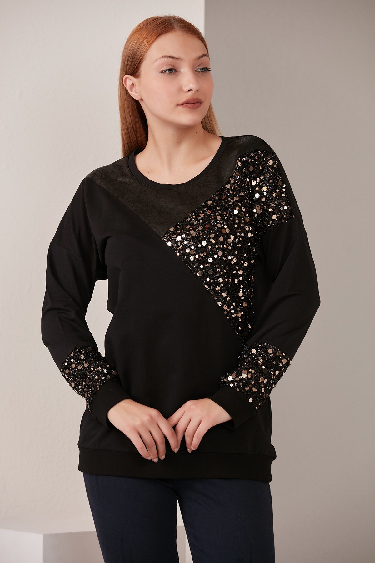 Rmg Pul Payet İşlemeli Deri Detaylı Siyah Sweatshirt