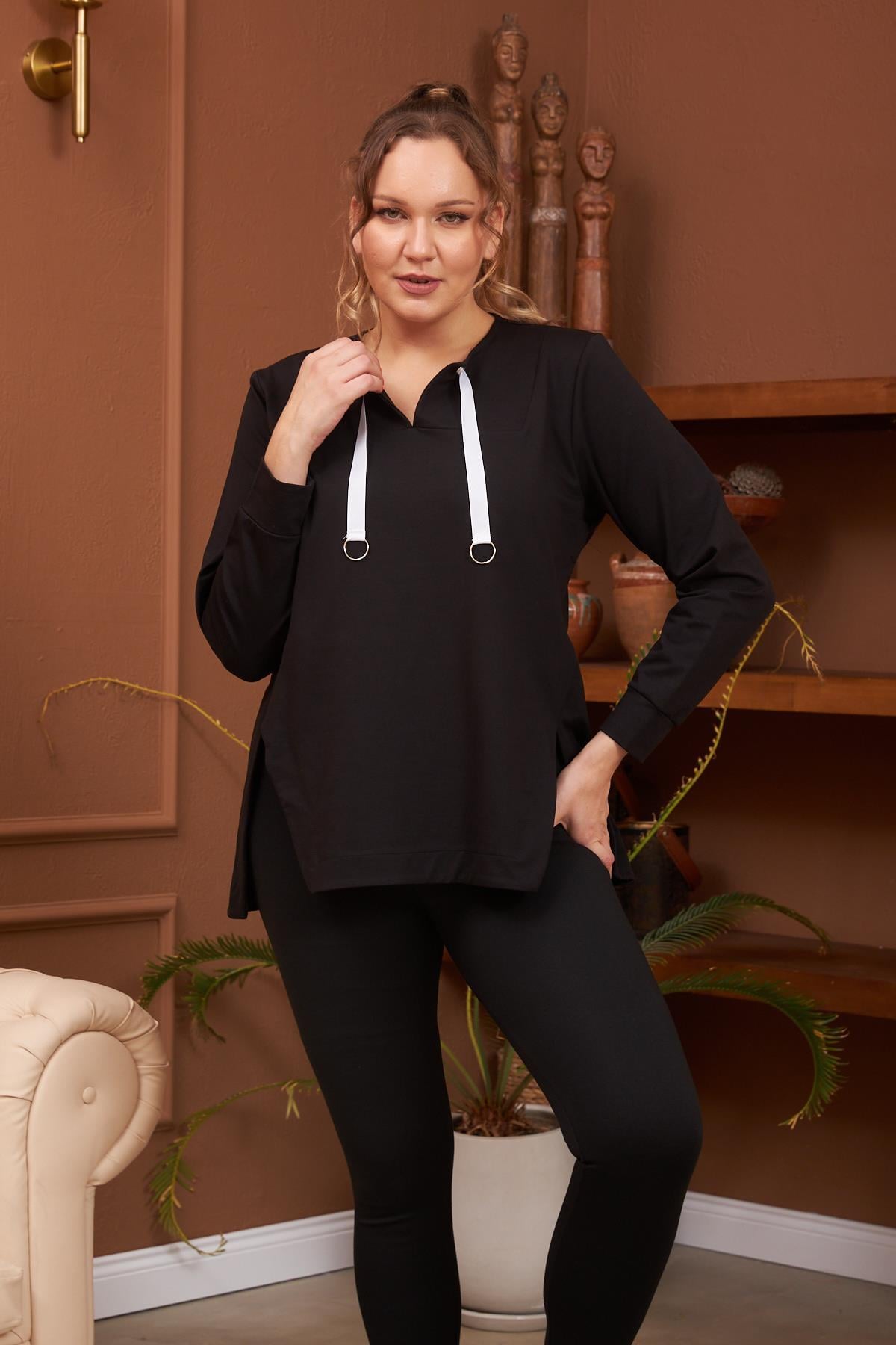 Rmg Yaka Detaylı Yırtmaçlı Büyük Beden Siyah Sweatshirt