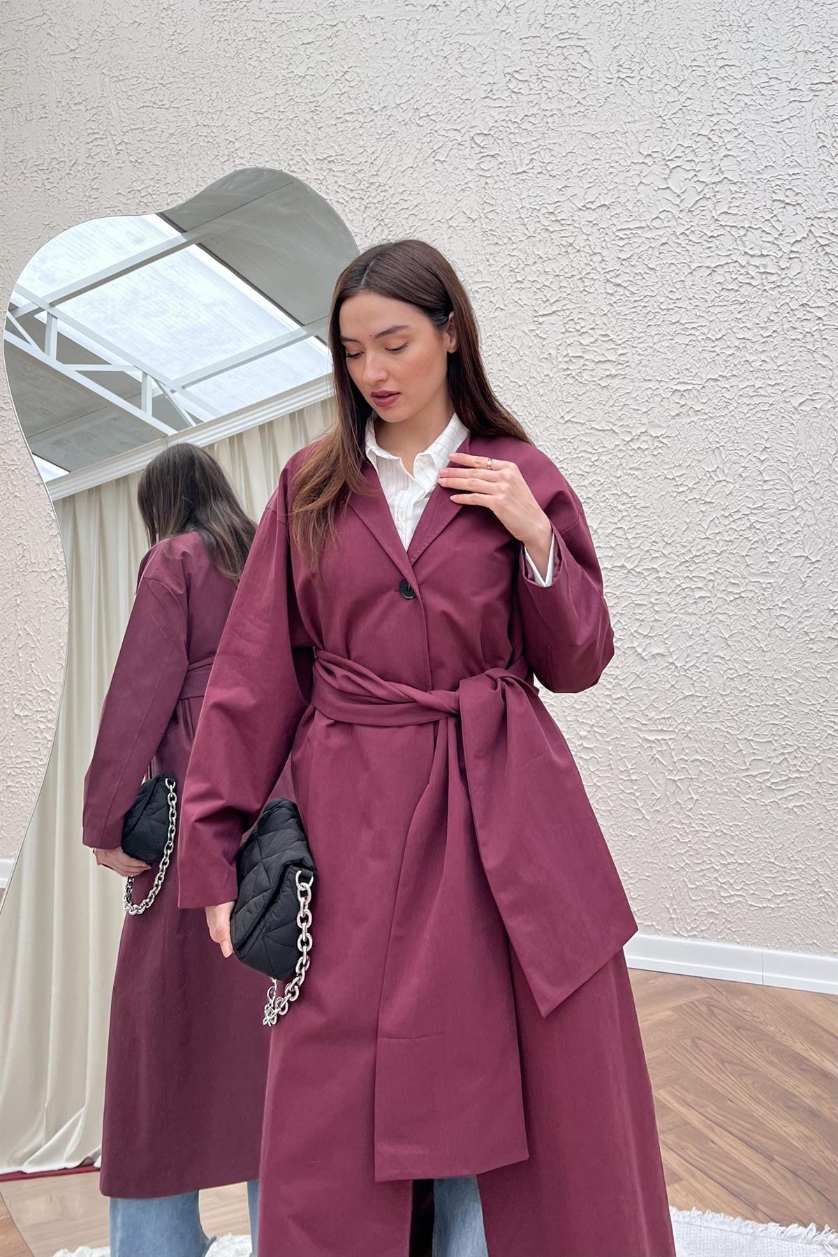 Atkı Detaylı Trençkot - BORDO