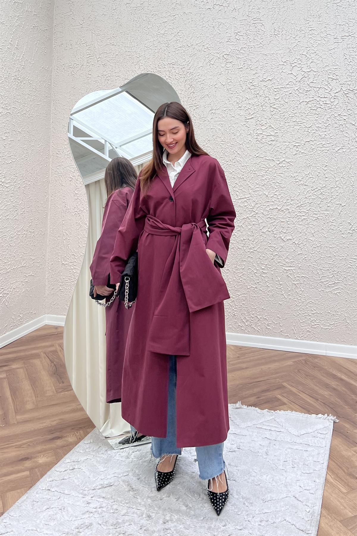 Atkı Detaylı Trençkot - BORDO