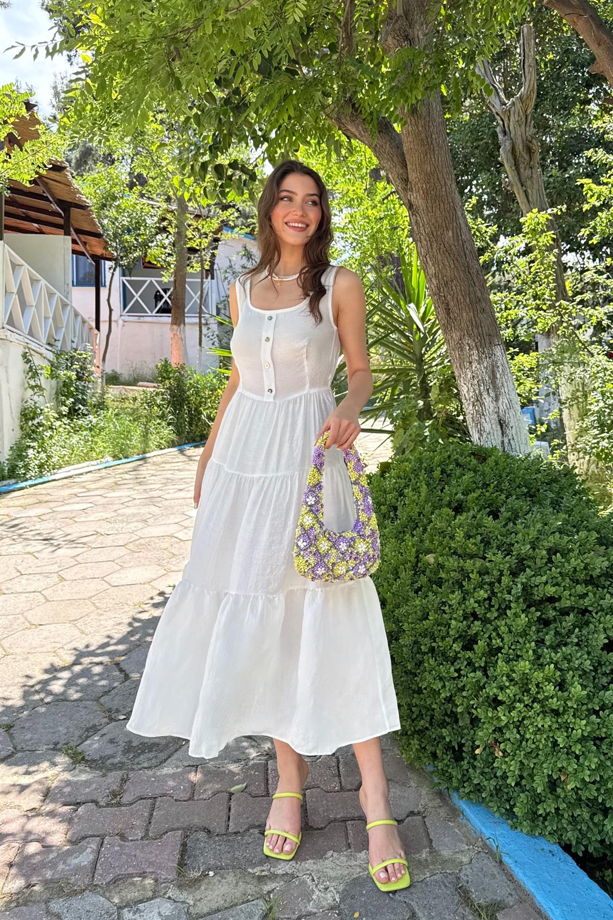 Düğme Detyalı Modal Elbise - EKRU