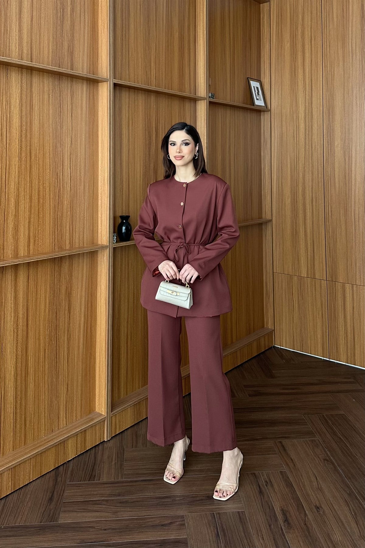 Gold Düğme Detaylı Pantolon Takım - TOPRAK