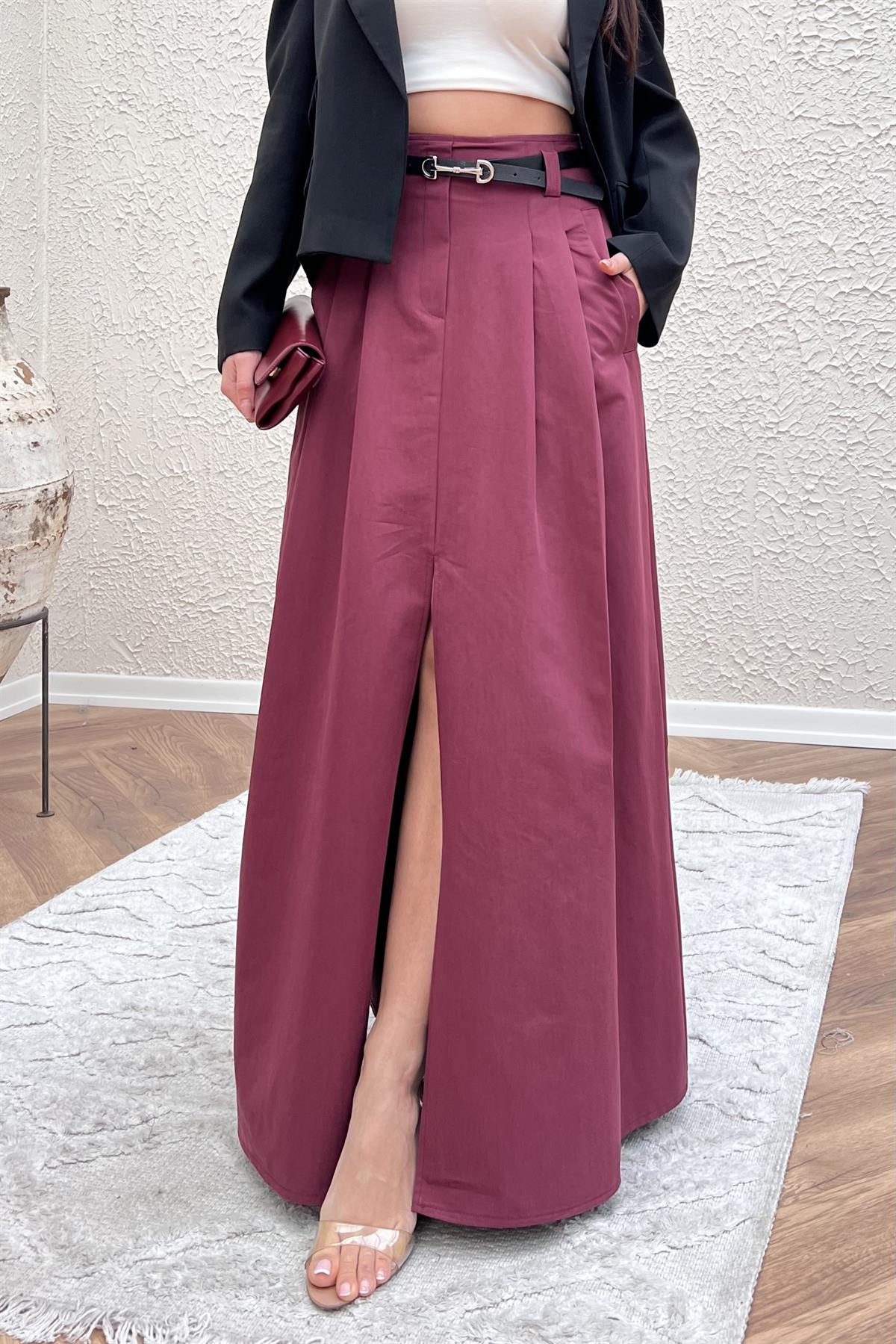 Önden Yırtmaç Detaylı Etek - BORDO