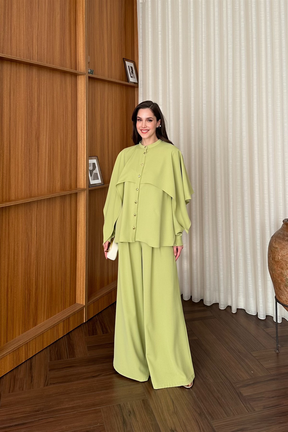 Pelerin Detaylı Pantolon Takım - FISTIK YEŞİLİ