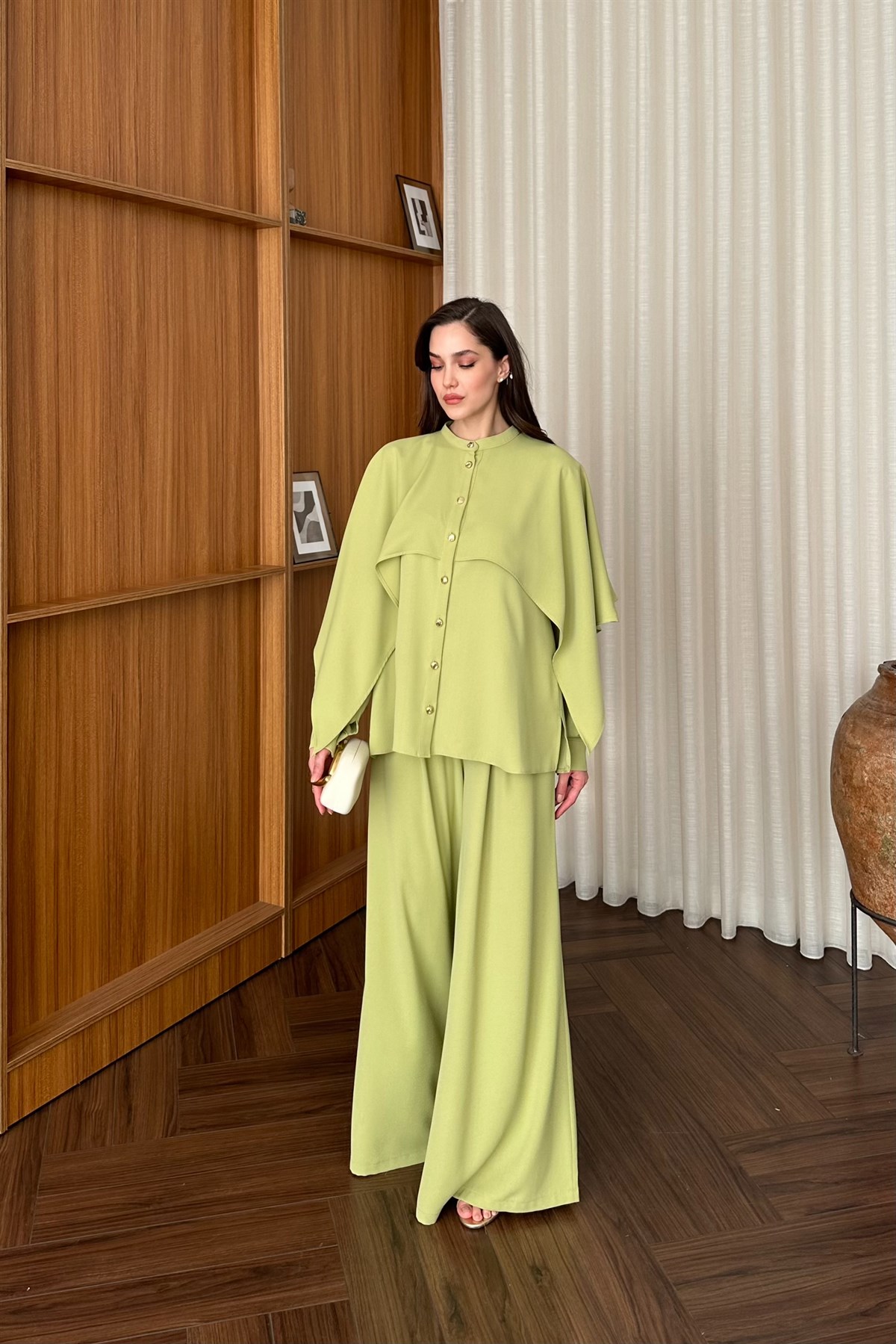 Pelerin Detaylı Pantolon Takım - FISTIK YEŞİLİ