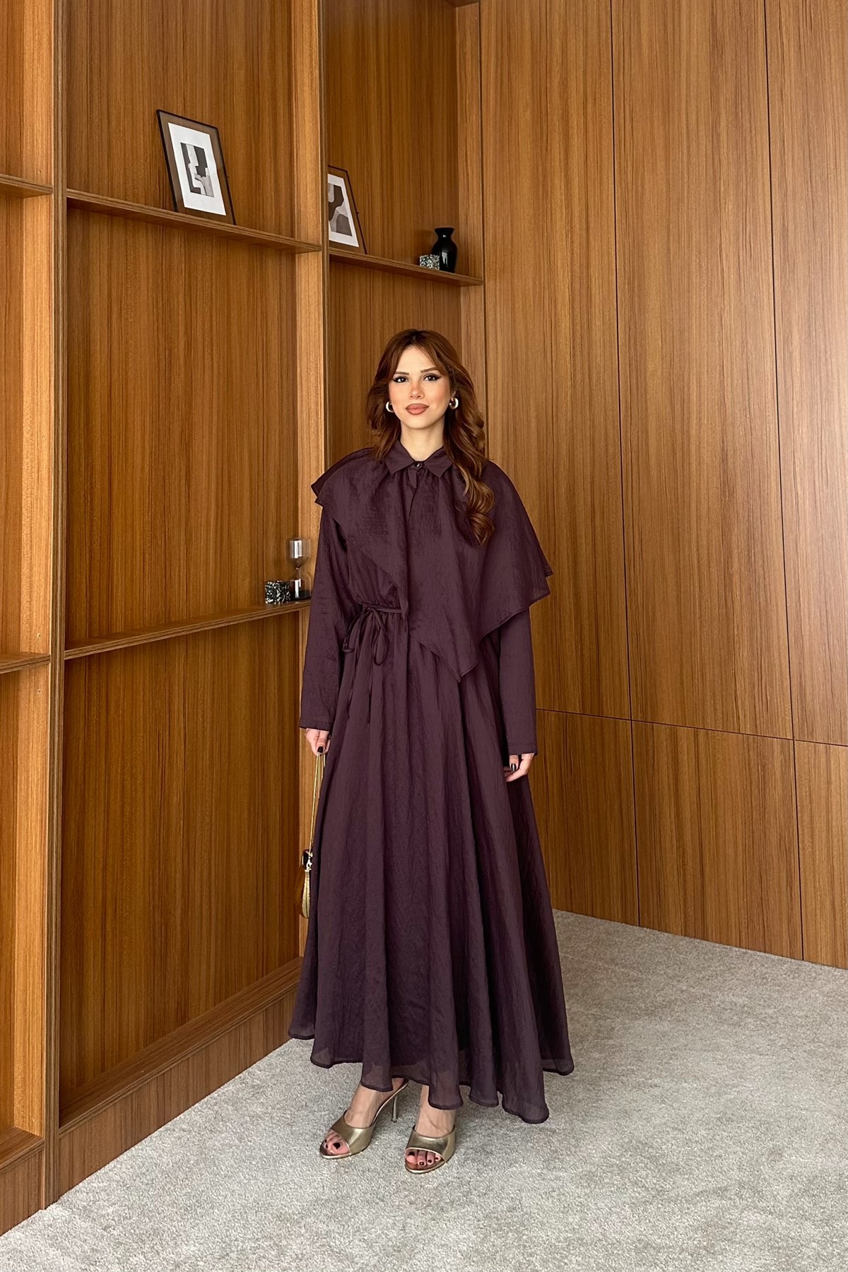 Pelerinli Vual Elbise - MÜRDÜM