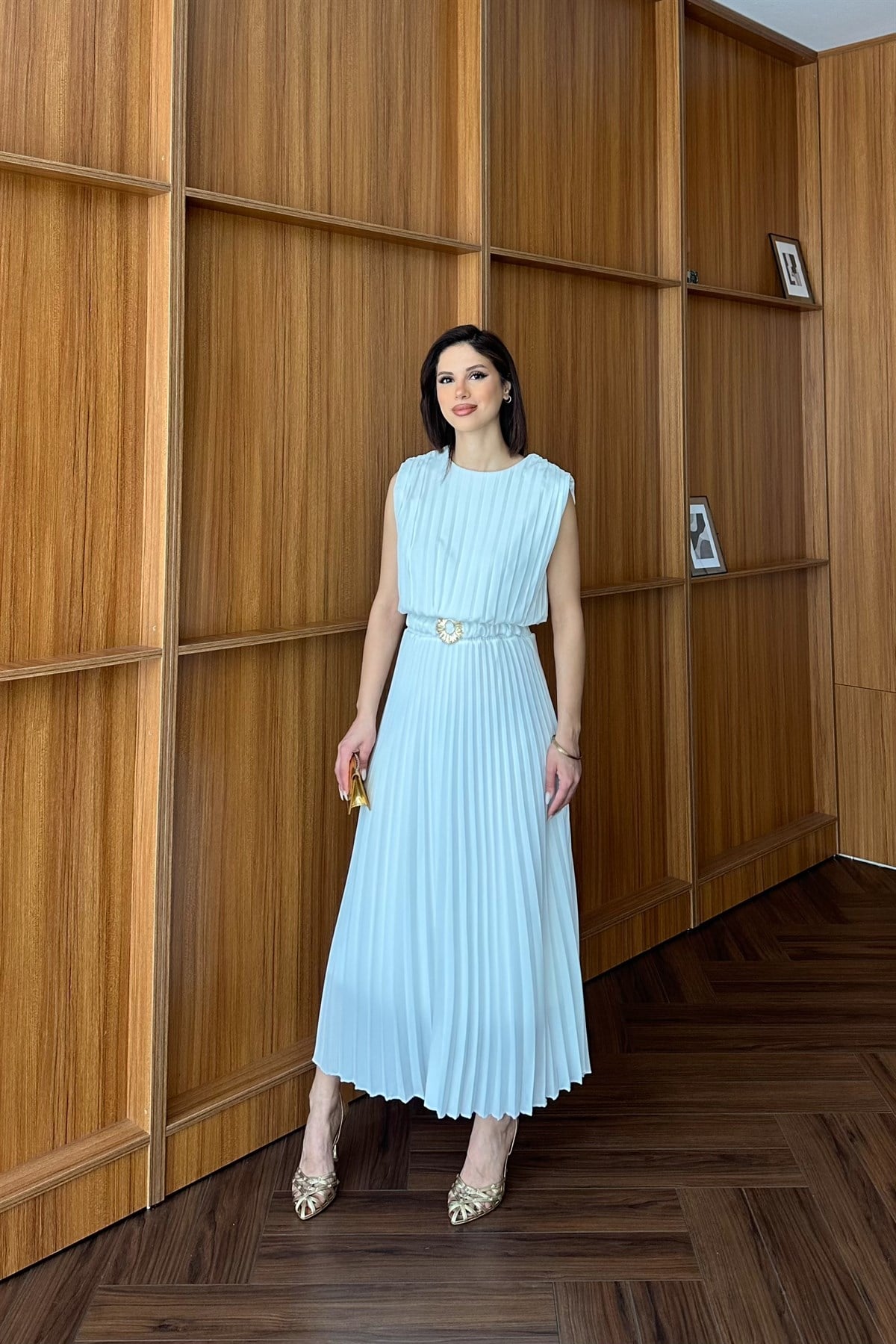 Pilise Detaylı Elbise - BEYAZ