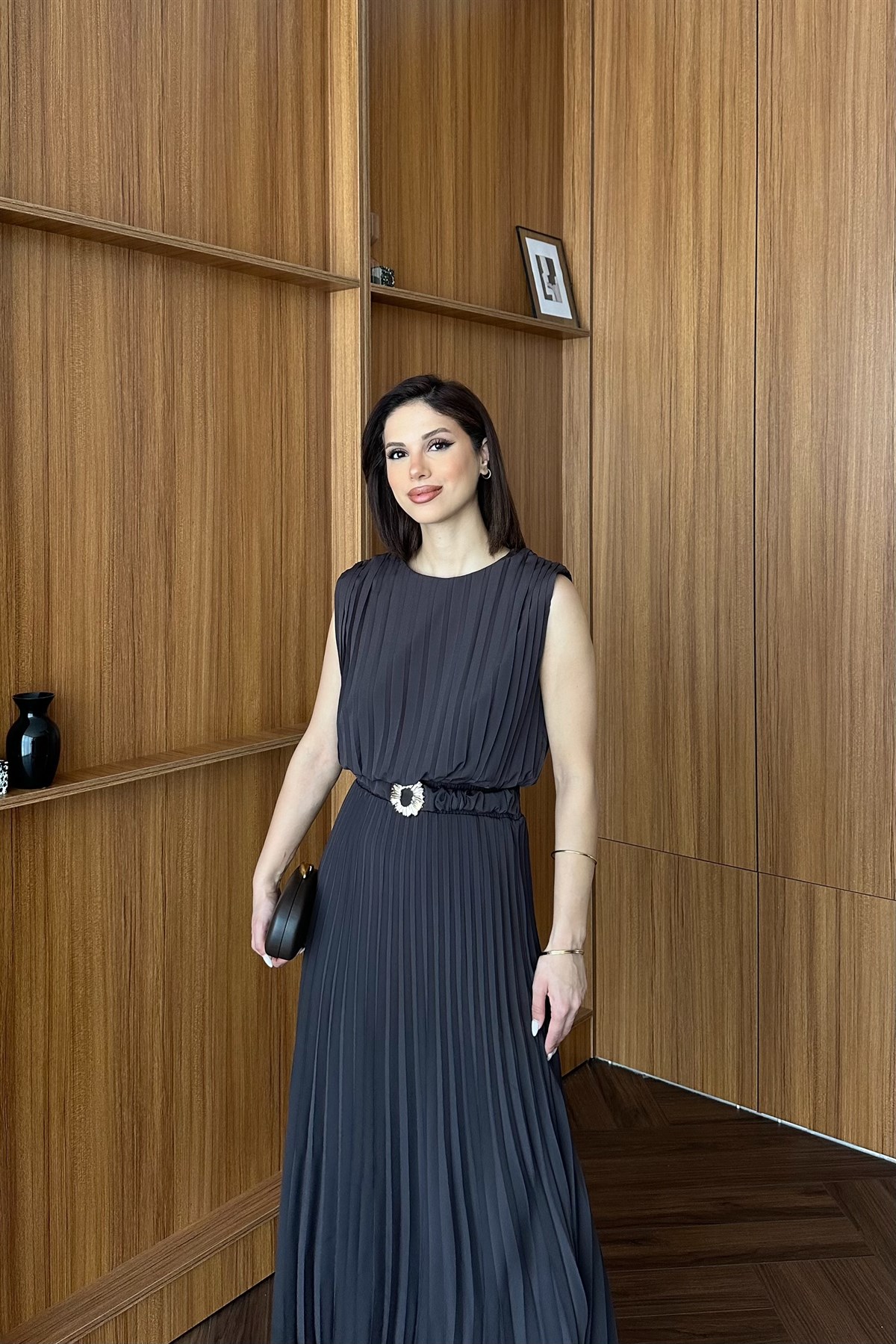 Pilise Detaylı Elbise - KAHVE