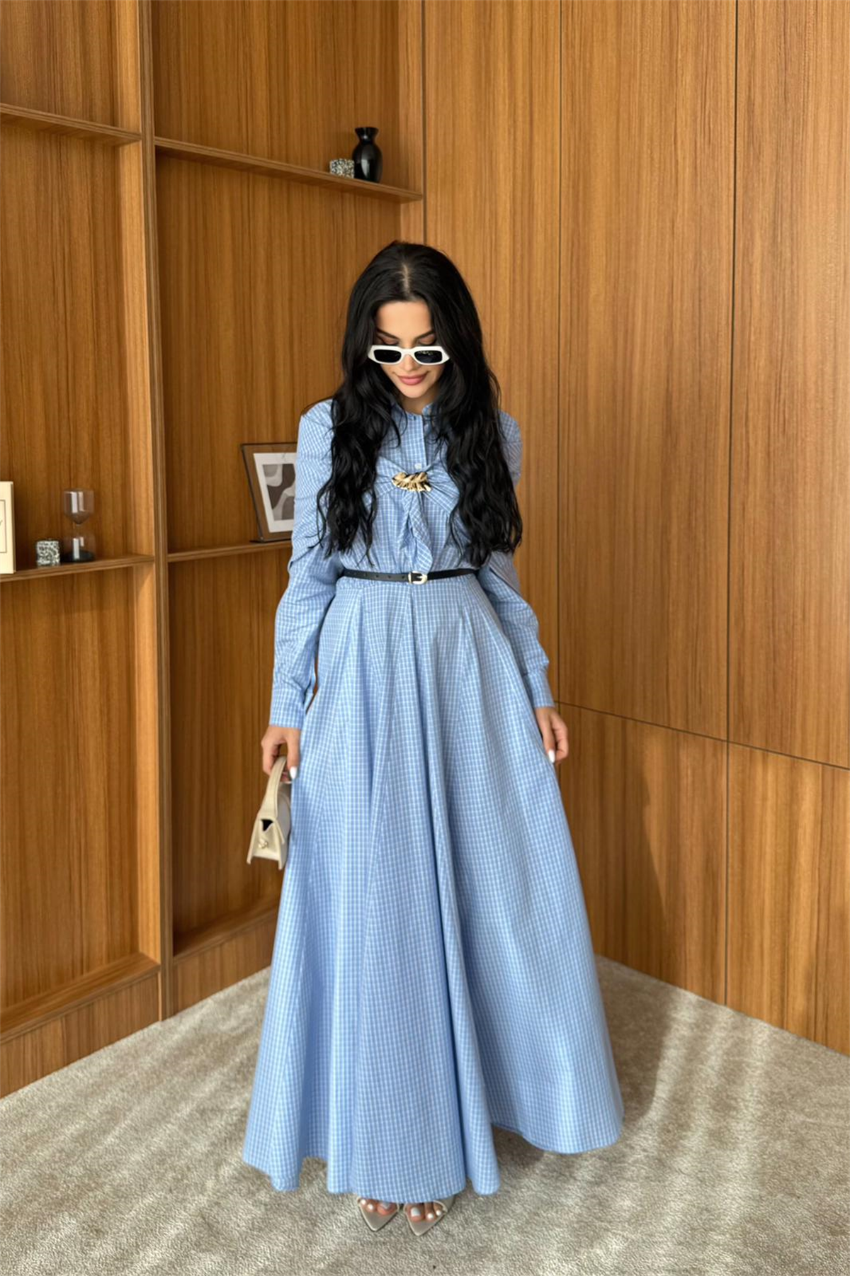 Şal Aksesuarlı Pötikare Gömlek Elbise - MAVİ