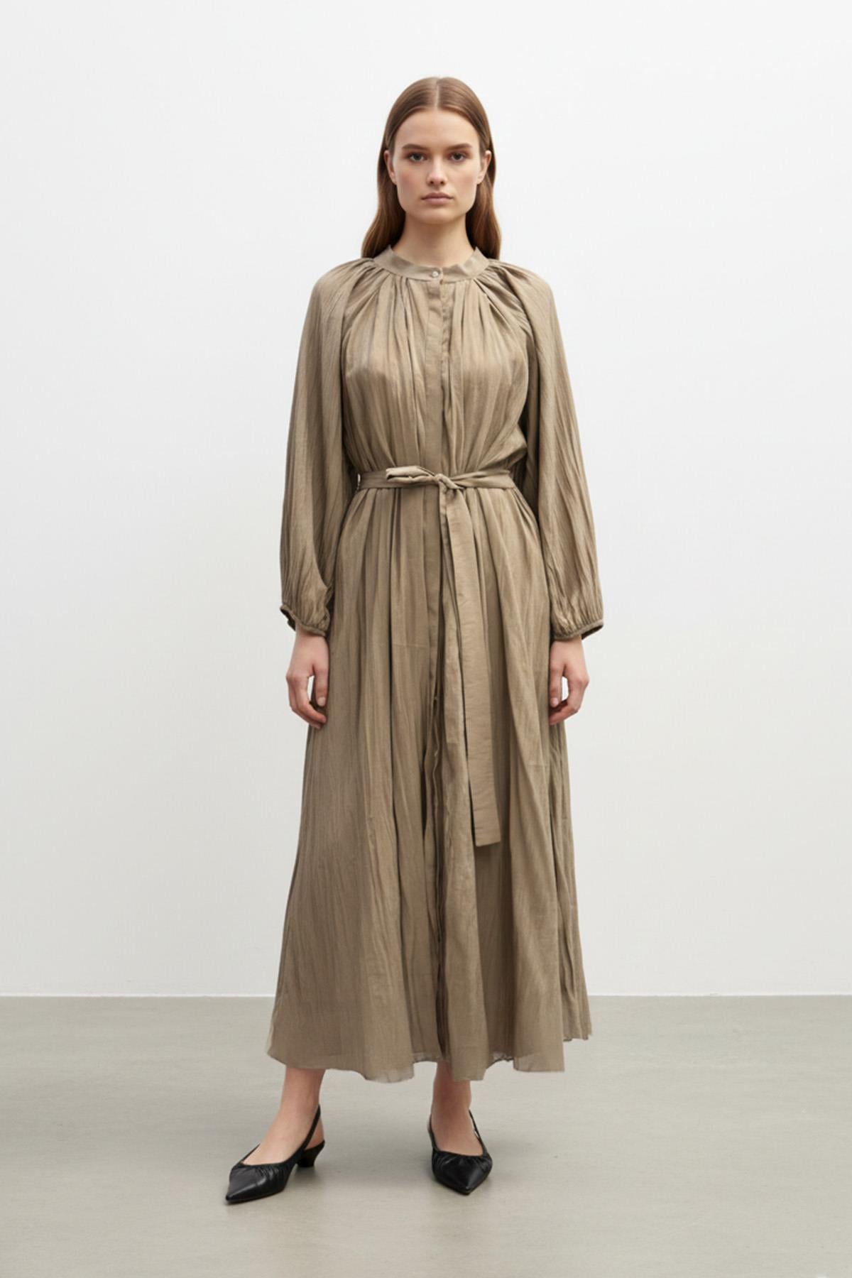 Kadın Yakası Pile Detaylı Kuşaklı Elbise - 12618ELB - MINK