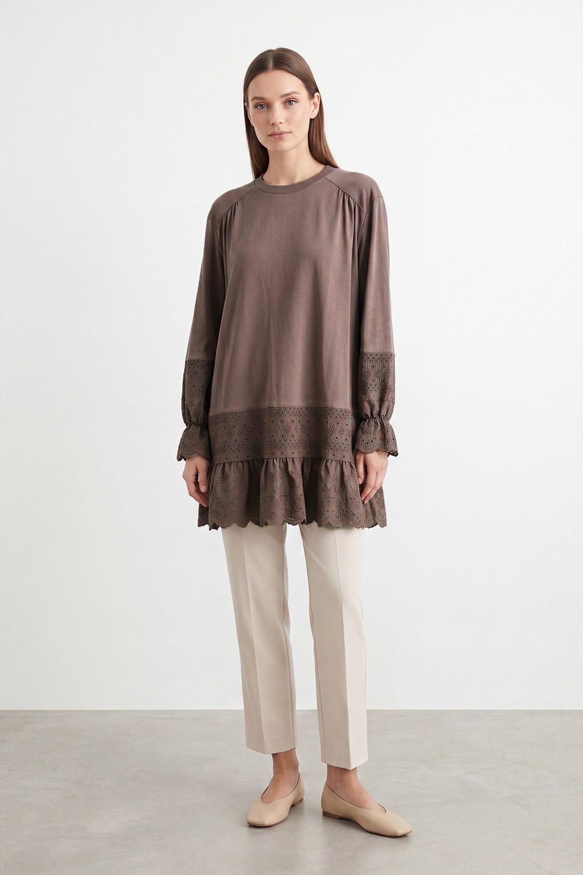 Kadın Fırfır Detaylı Bisiklet Yaka Tunik - 10773TUN - BROWN