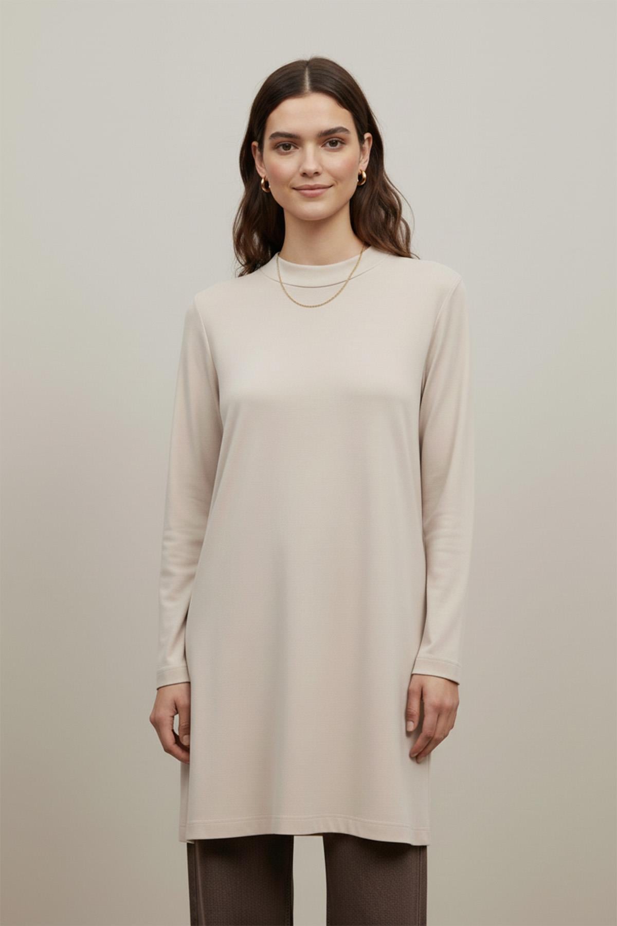Kadın Düz Kesim Uzun Kollu Tunik - 40021TUN - BEIGE