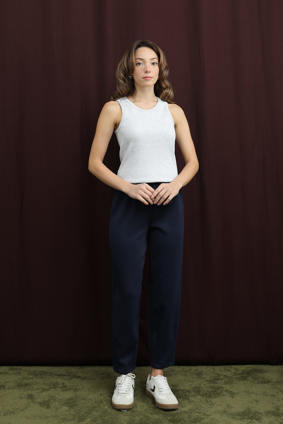 Kadın Paça Detaylı Havuç Pantolon - 18269PNT Lacivert Pantolon Puane 