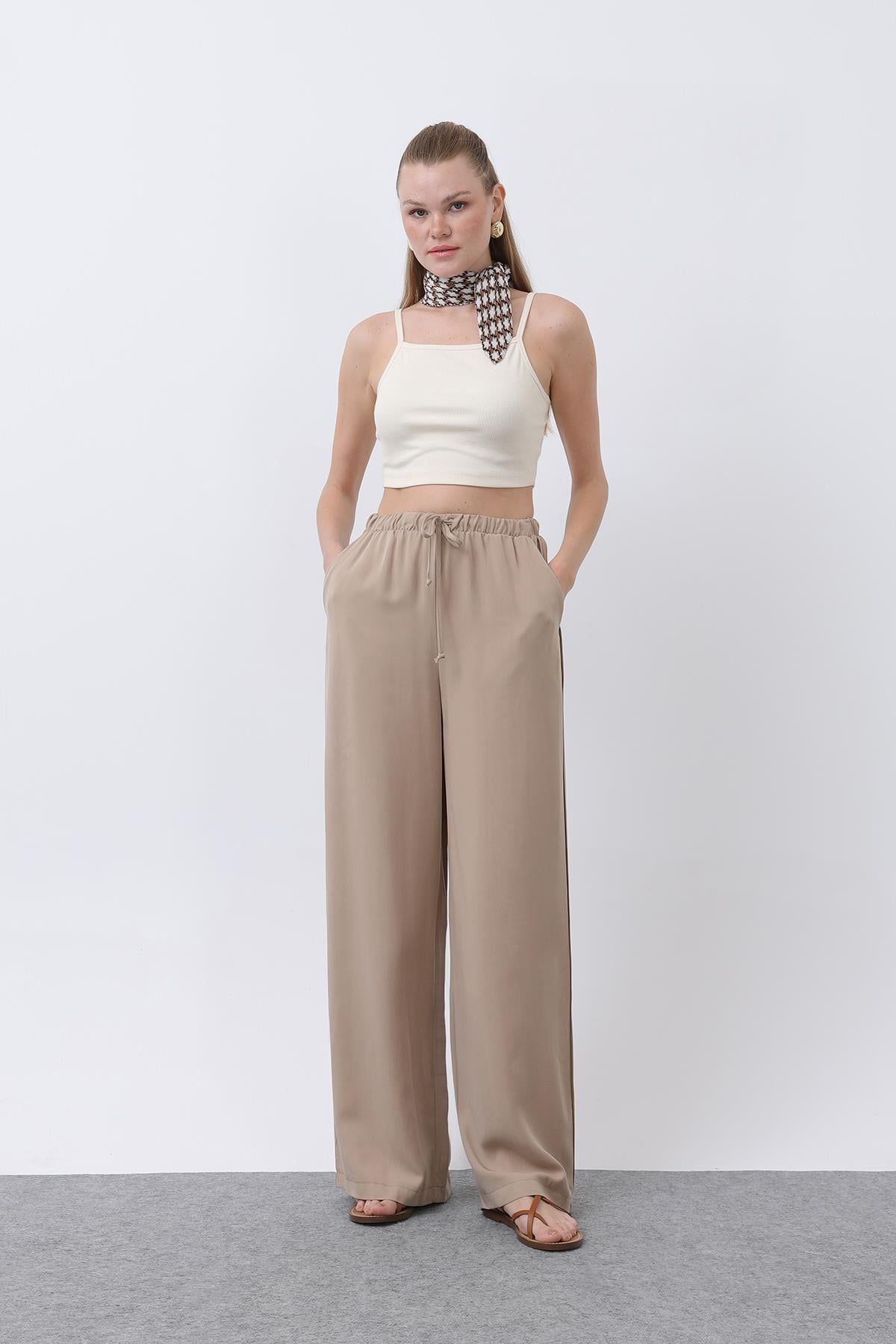 Kadın Bel Lastikli Yanları Biyeli Pantolon - 32231PNT - BEIGE