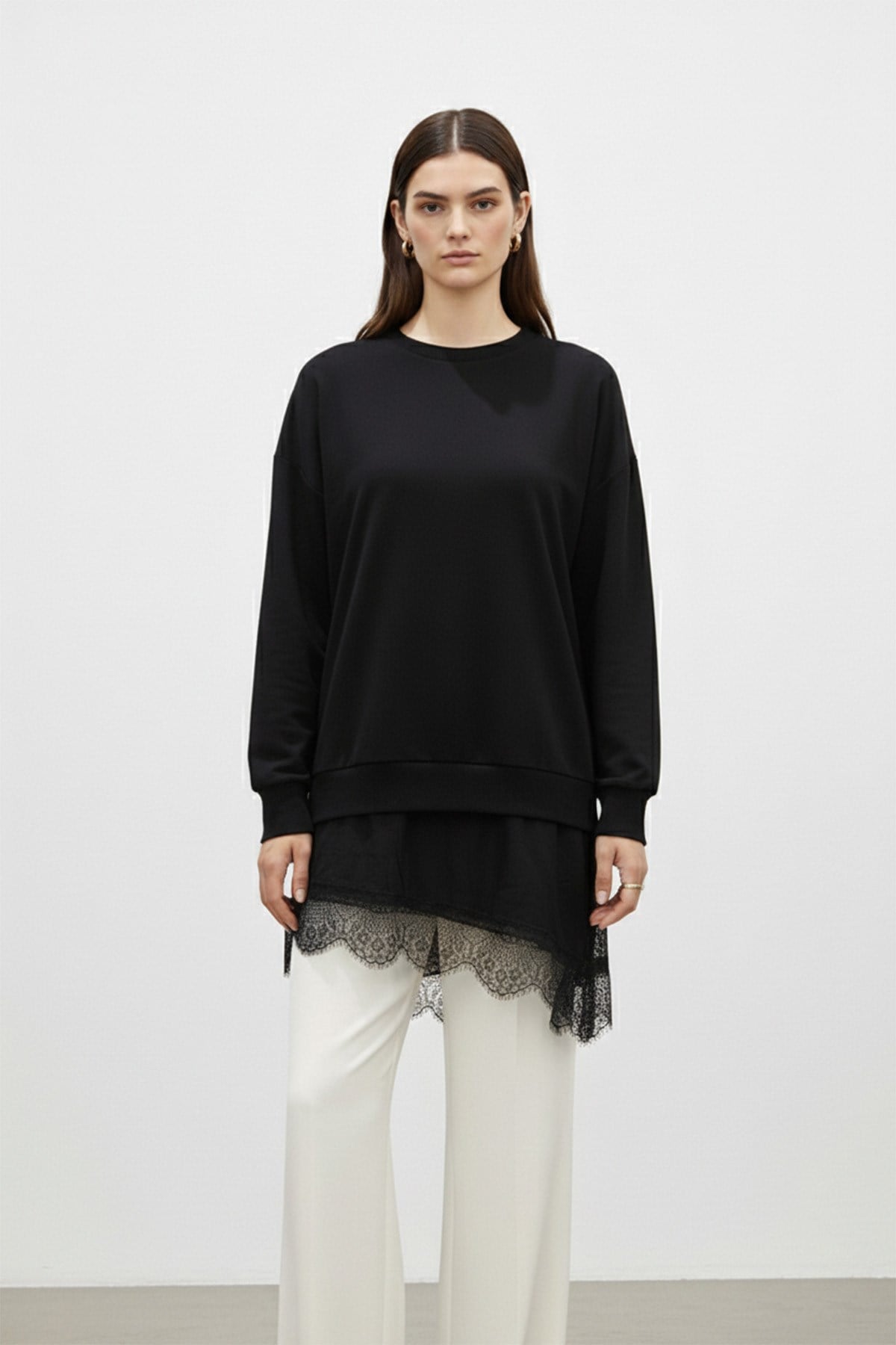 Kadın Dantel Detaylı Uzun Kollu Salaş Tunik -10766TUN - BLACK