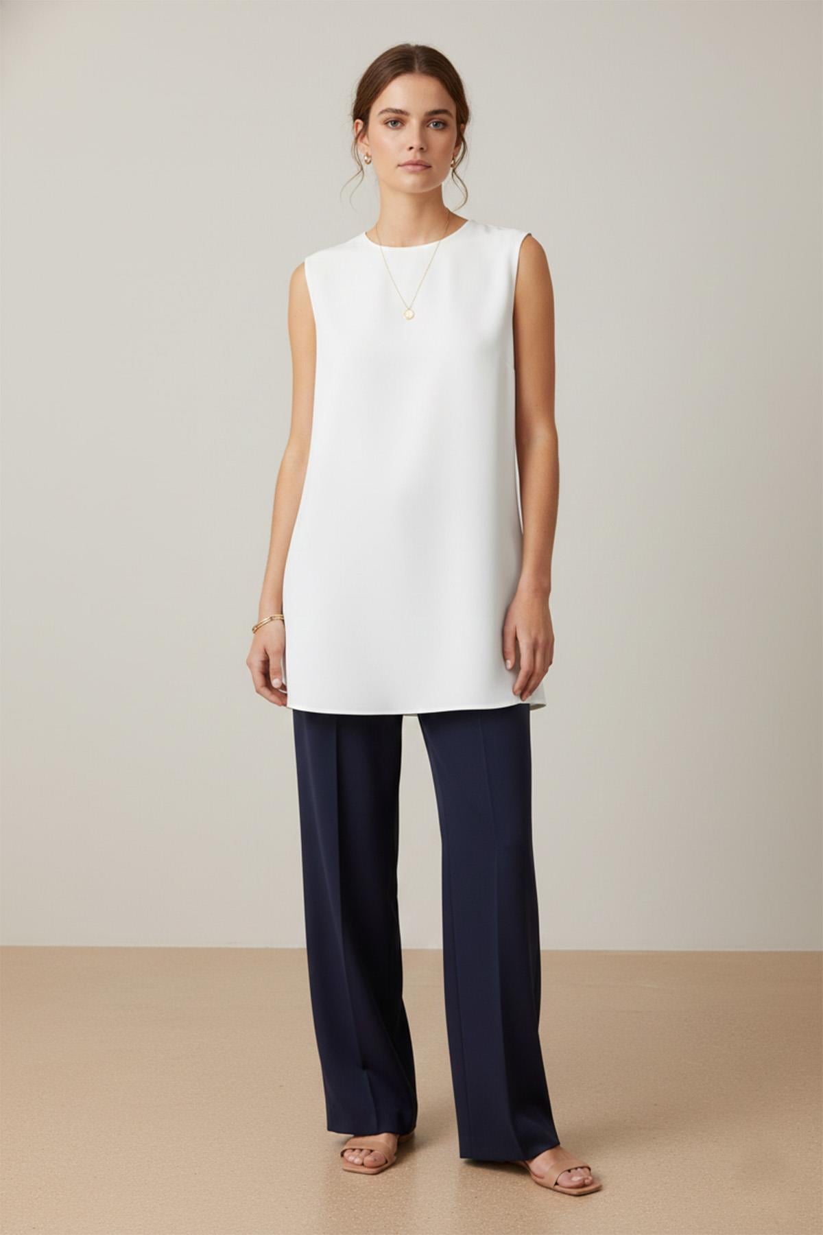 Kadın Kolsuz Basic İçlik Tunik - 10223TUN - ECRU