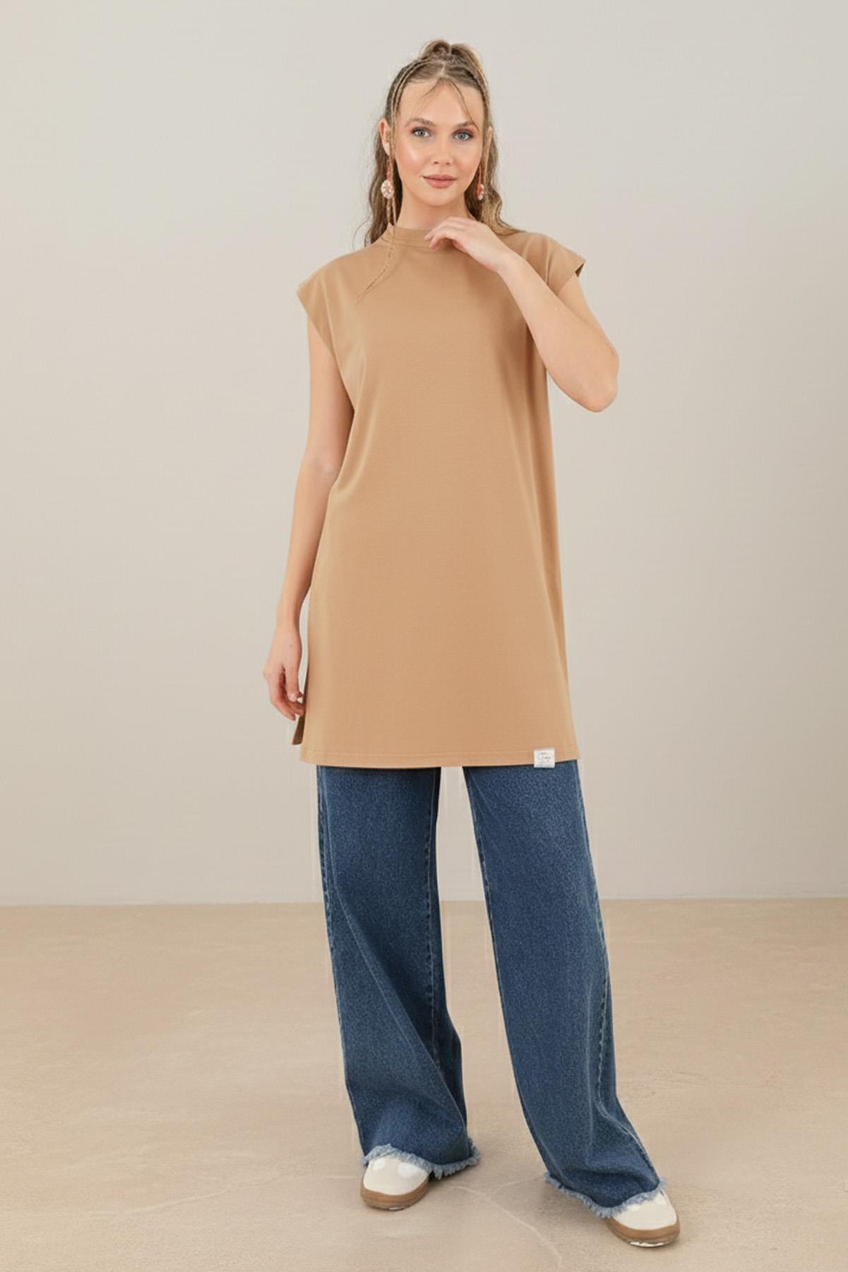 Kadın Basic Kolsuz T-shirt  - 30725TUN - CAMEL