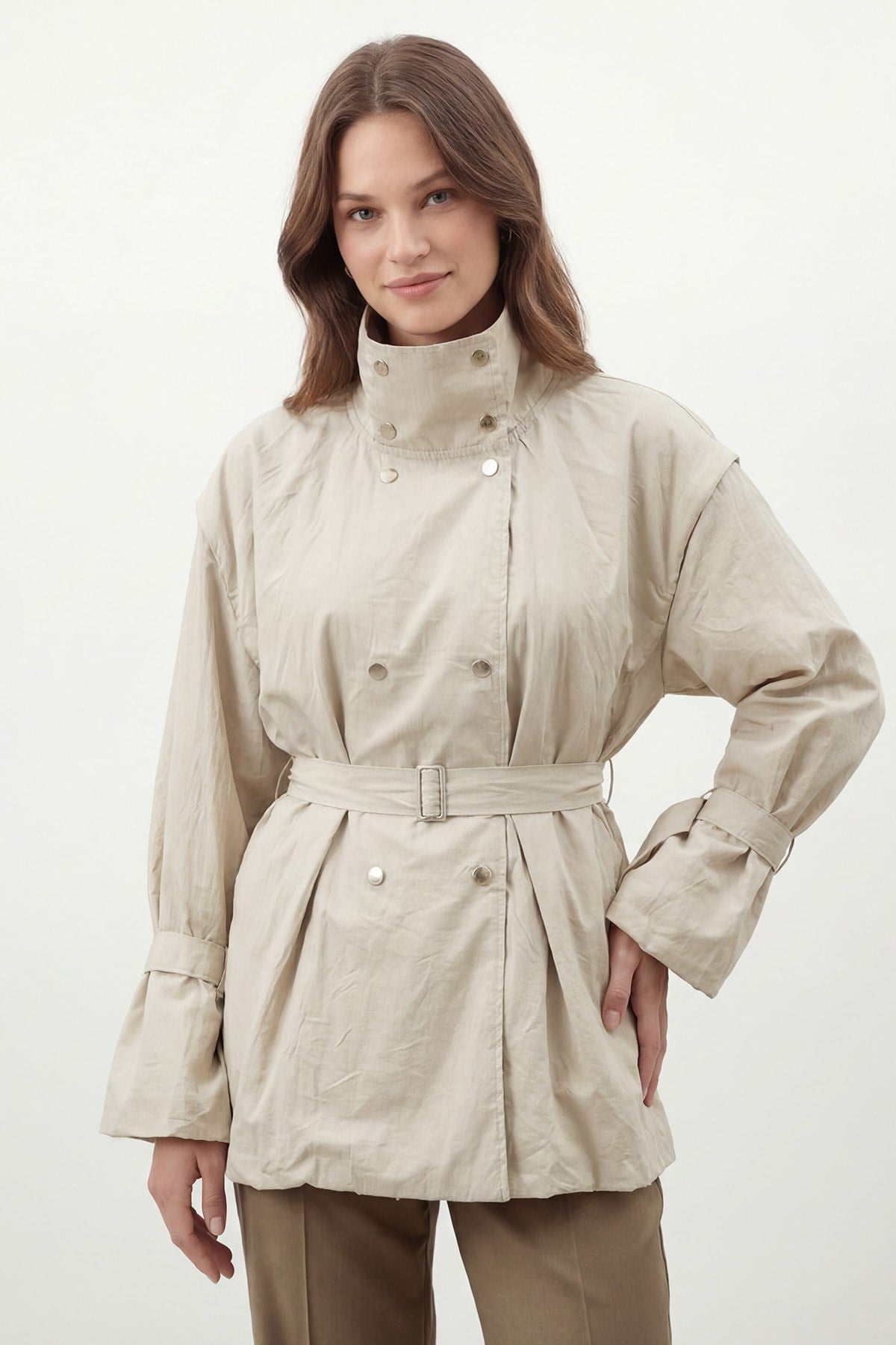 Kadın Dik Yaka Belden Büzgülü Tasarım Ceket – 32469CKT - BEIGE