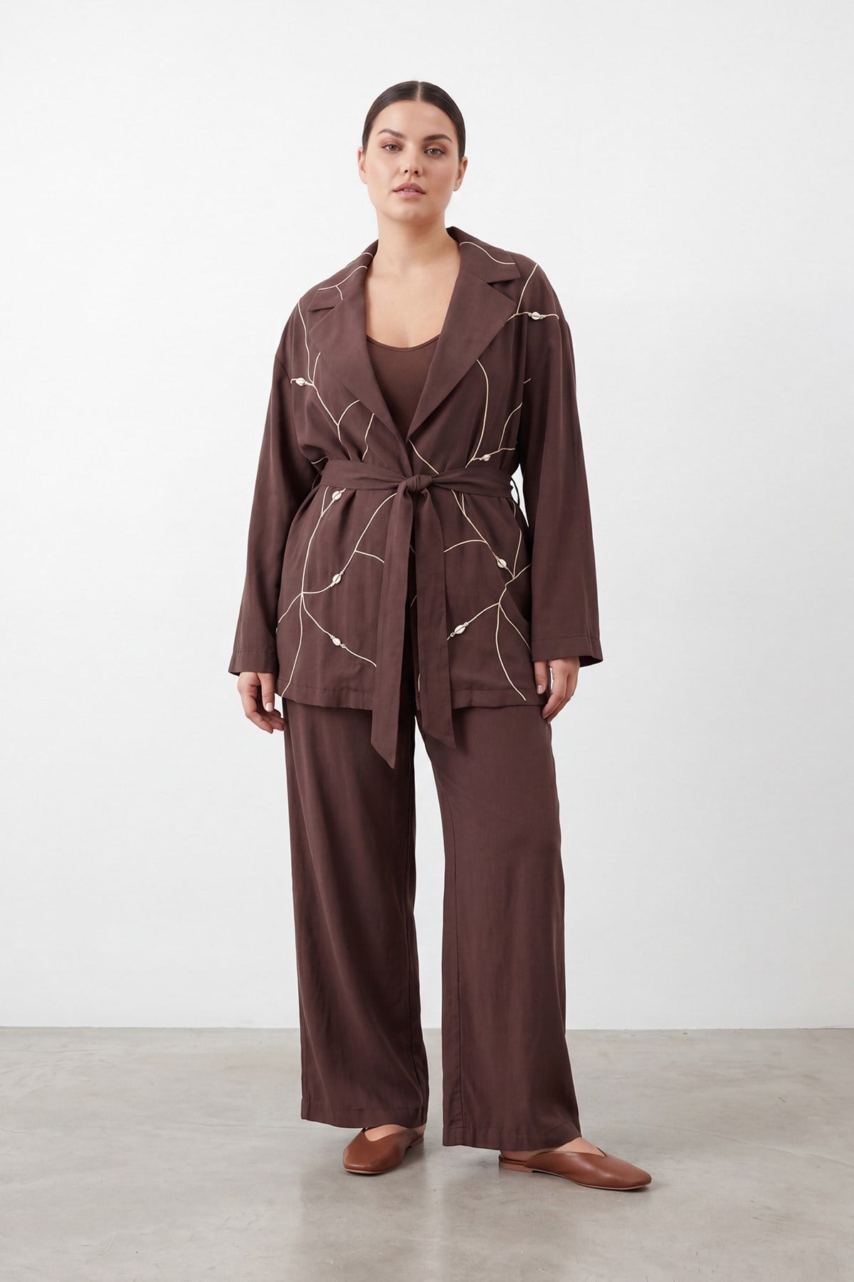 Kadın Nakış Detaylı Büyük Beden Takım – 19257TKS - BROWN