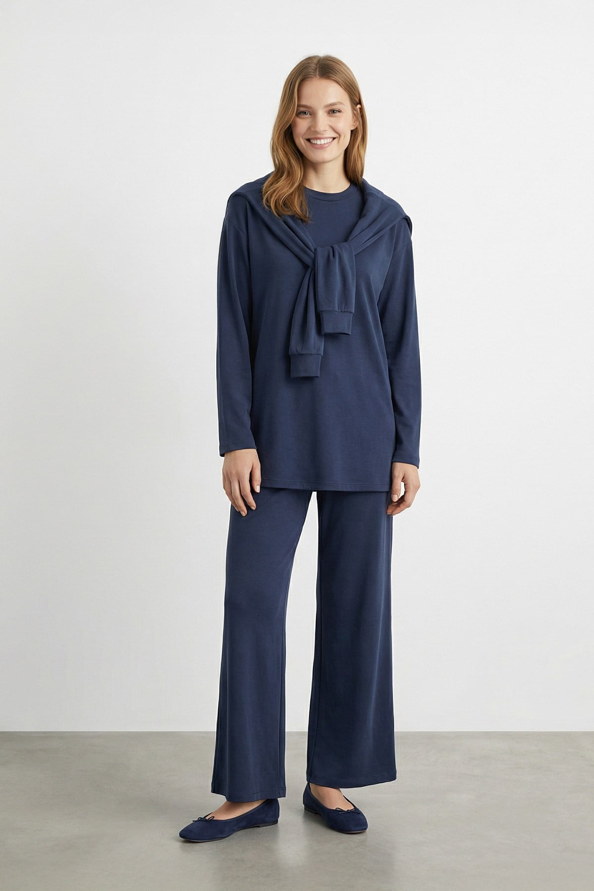 Kadın Bisiklet Yaka Rahat Kesim Pantolonlu Takım - 14460TKS - NAVY