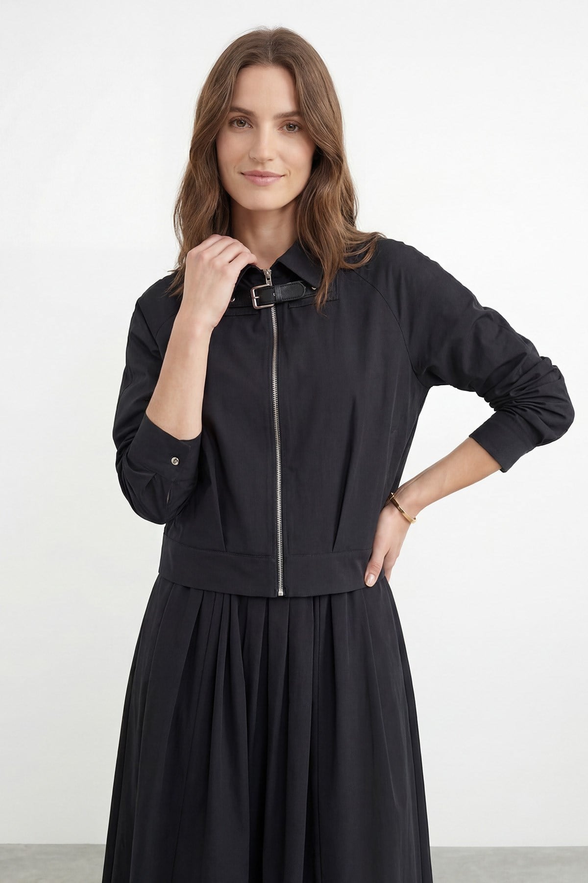 Kadın Yaka Toka Detaylı Fermuarlı Ceket - 32452CKT - BLACK