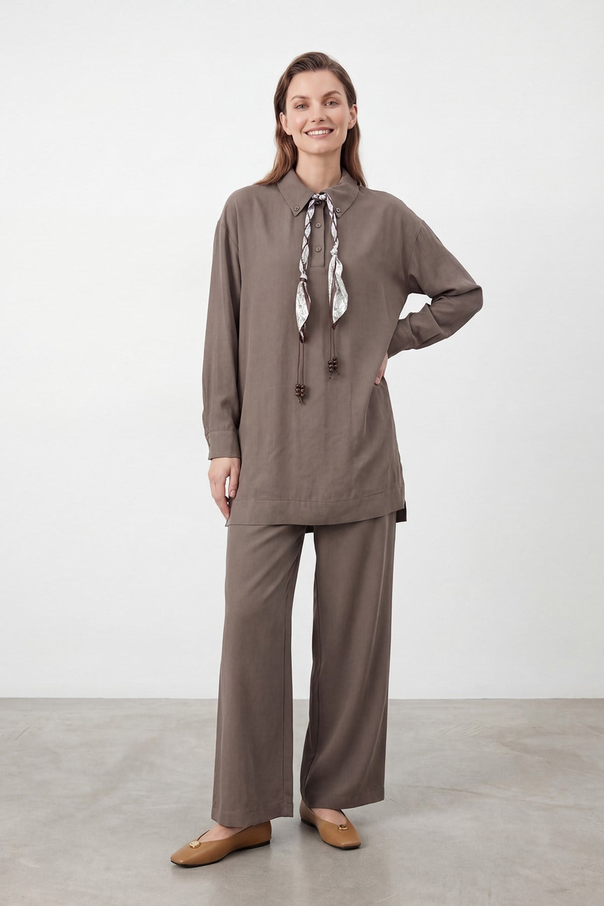 Kadın Fular Detaylı Tunik Pantolon Takım – 14478TKS - MINK