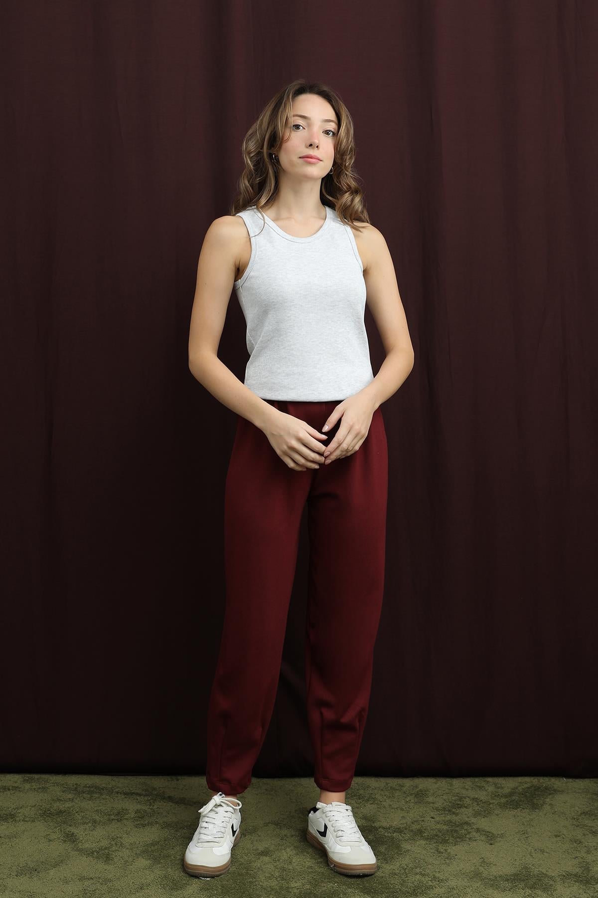 Kadın Paça Detaylı Havuç Pantolon - 18269PNT - BURGUNDY