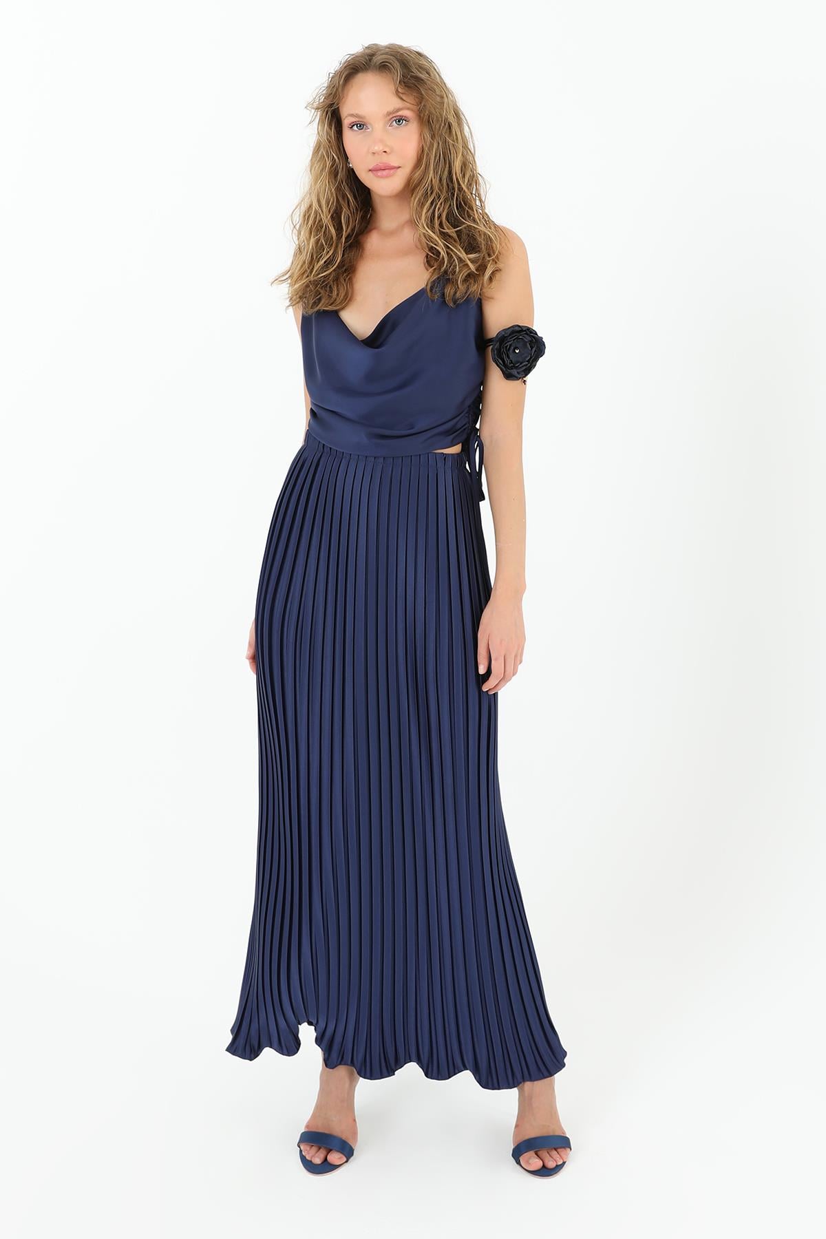 Kadın Pileli Uzun Saten Etek  - 31916ETK - NAVY