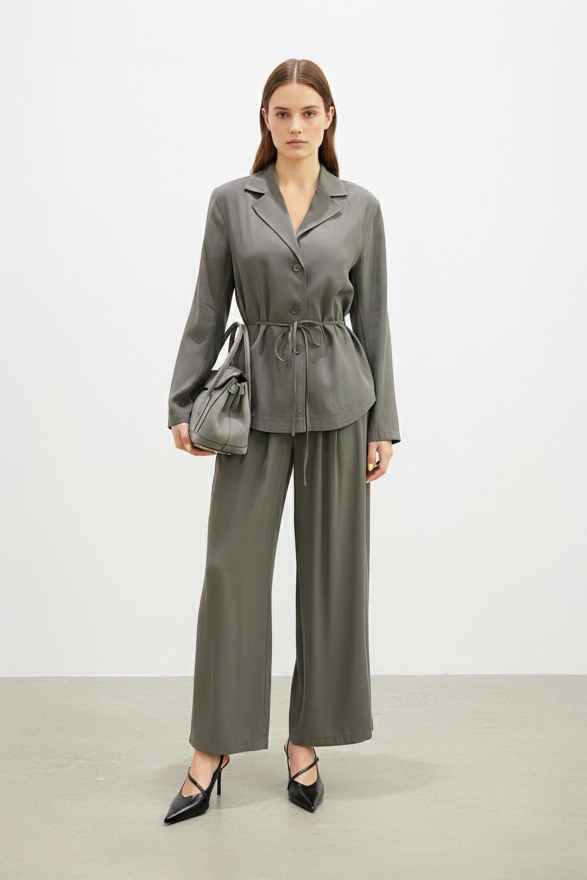 Kadın Kuşaklı Ceket ve Bol Paça Pantolon Takım-32468TKS - ANTRACITE