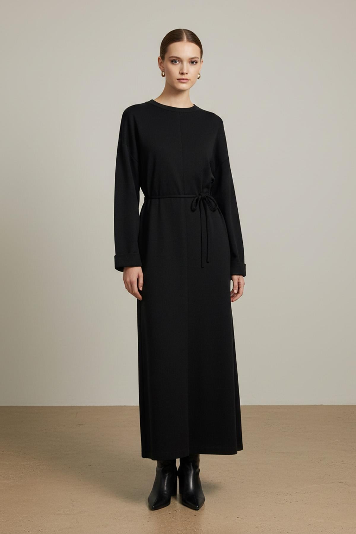 Kadın Kuşaklı Rahat Kesim Uzun Triko Elbise – 12664ELB - BLACK