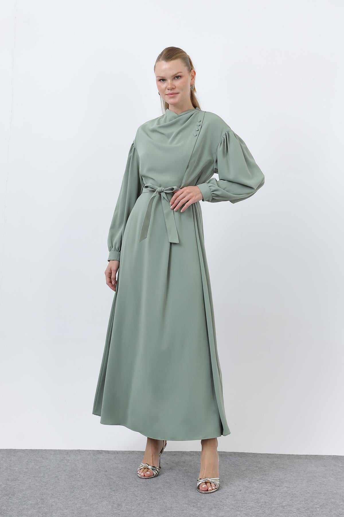 Kadın Beli Kuşaklı Saten Elbise - 12608ELB - ALMOND GREEN