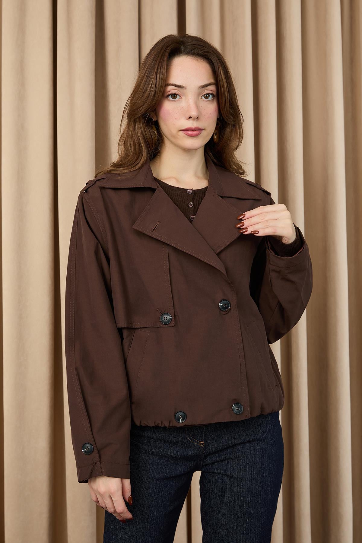 Kadın Apoletli Kısa Trençkot - 20701CKT - BROWN