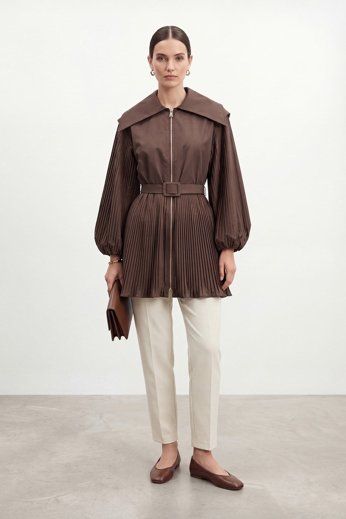 Kadın Pile Detaylı Kemerli Kap – 20774CAP - BROWN