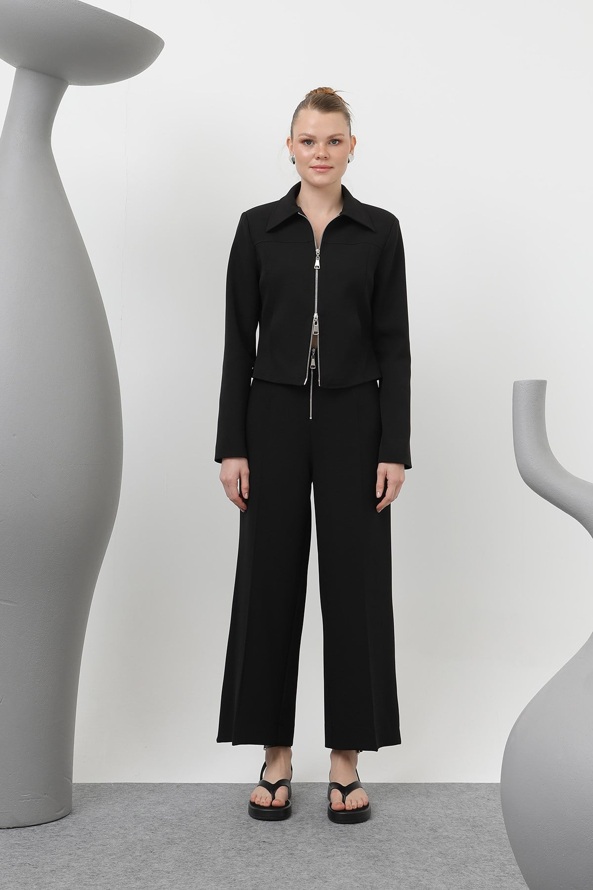 Kadın Fermuar Detaylı Pensli Pantolon- 18228PNT - BLACK