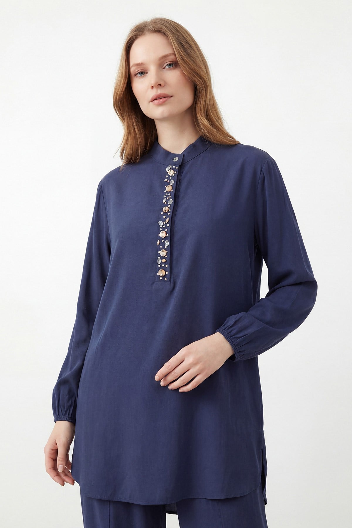 Kadın Hakim Yaka Nakış Detaylı  Takım – 14422TKS - NAVY