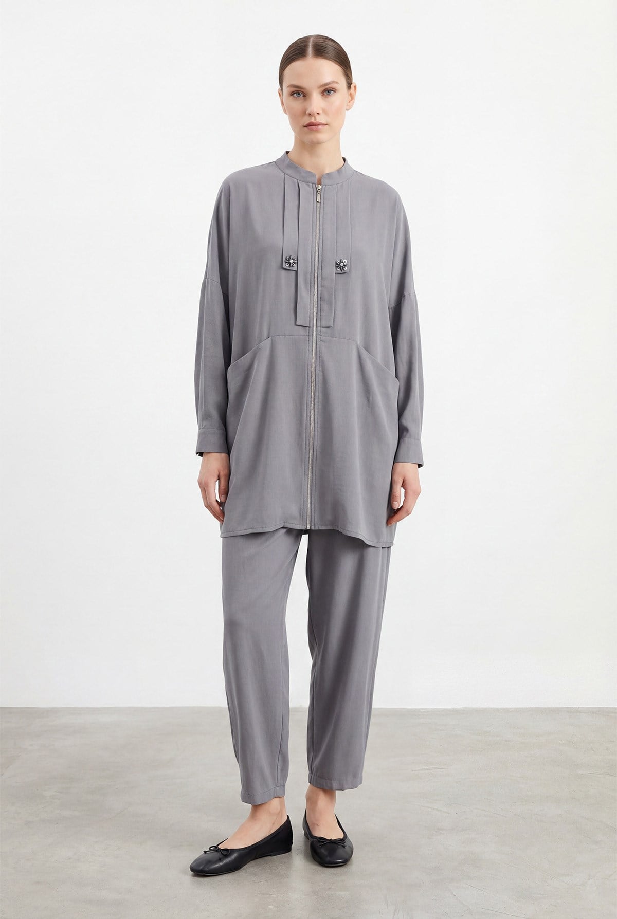 Kadın Aksesuar Detaylı Fermuarlı Tunik Pantolon Takım – 26S-14453TKS - ANTRACITE