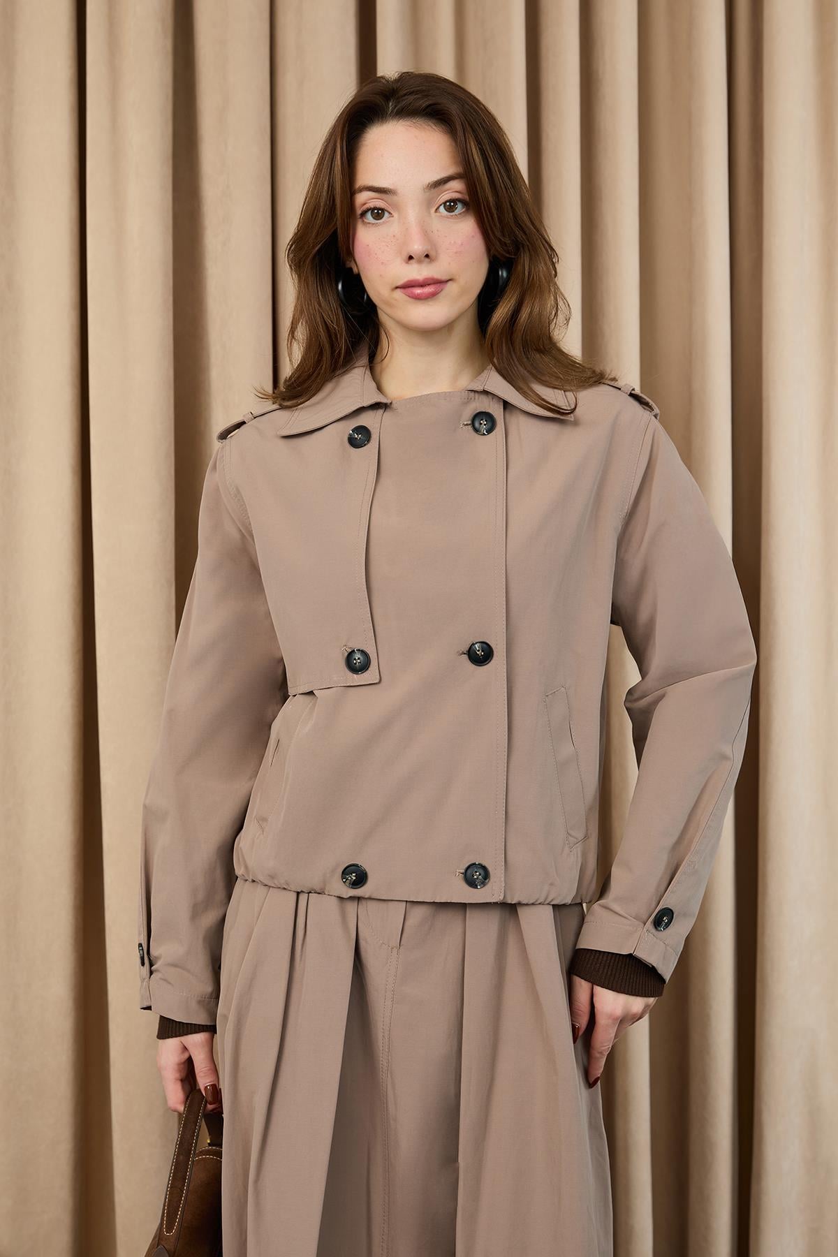 Kadın Apoletli Kısa Trençkot - 20701CKT - MINK