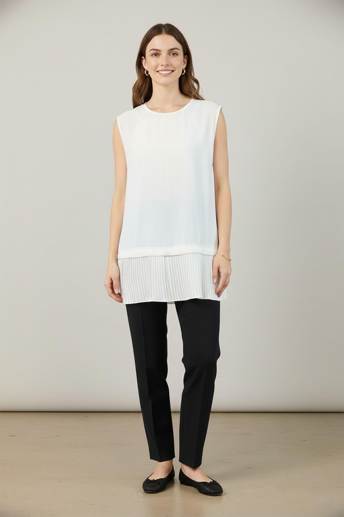 Kadın Kolsuz Pile Detaylı İçlik - 40012BLZ - ECRU