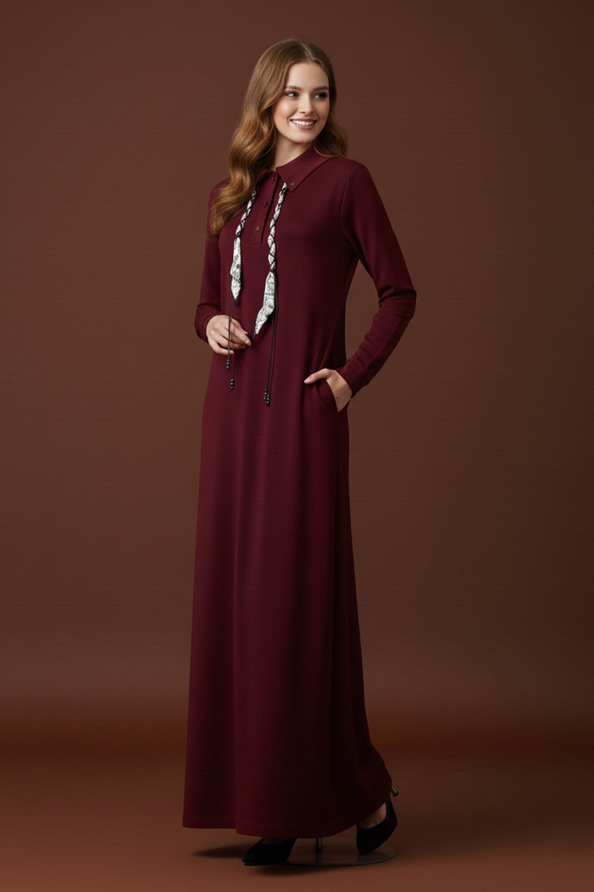 Kadın Fular Detaylı Polo Yaka Rahat Kesim Uzun Elbise – 12666ELB - BURGUNDY