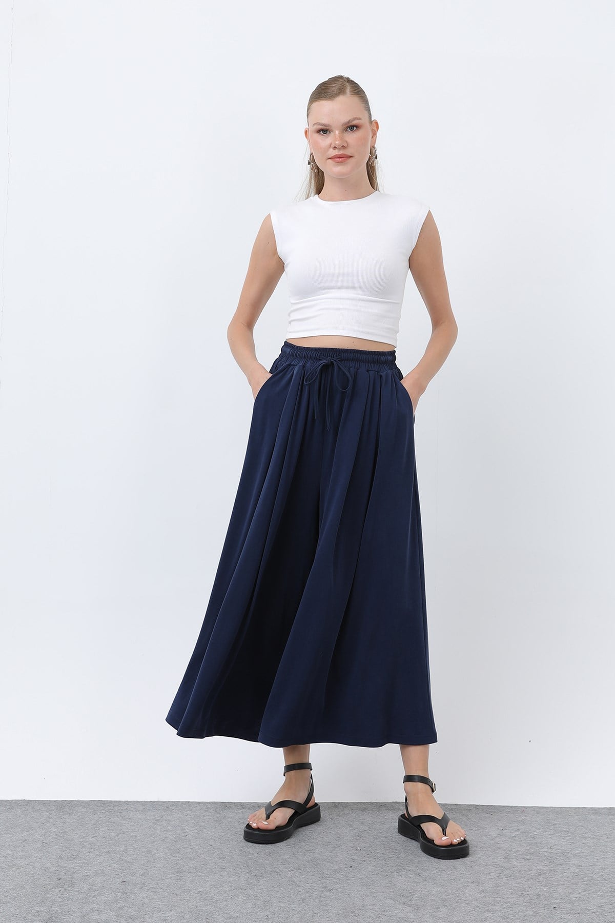 Kadın Beli Kuşaklı Etek Görünümlü Pantolon - 20664PNT - NAVY