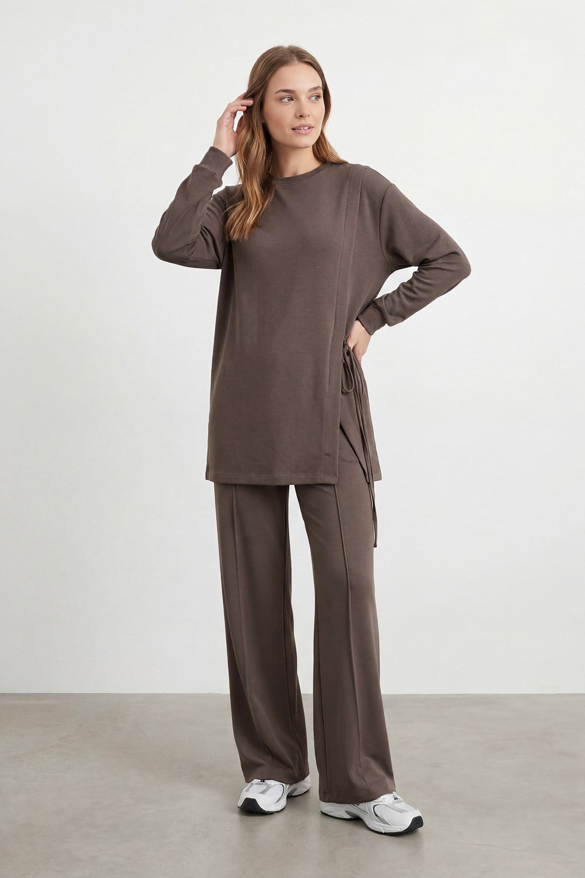 Kadın Yan Bağlama Detaylı Bisiklet Yaka Tunik Pantolon Takım – 14479TKS - BROWN