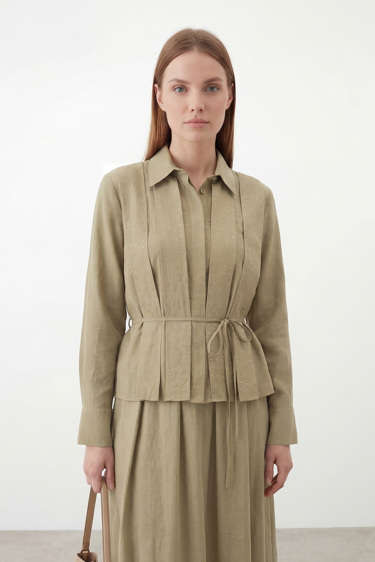 Kadın Gömlek Yaka Önden Düğmeli ve Bağcık Detaylı Takım - 20744TKS - OLIVE